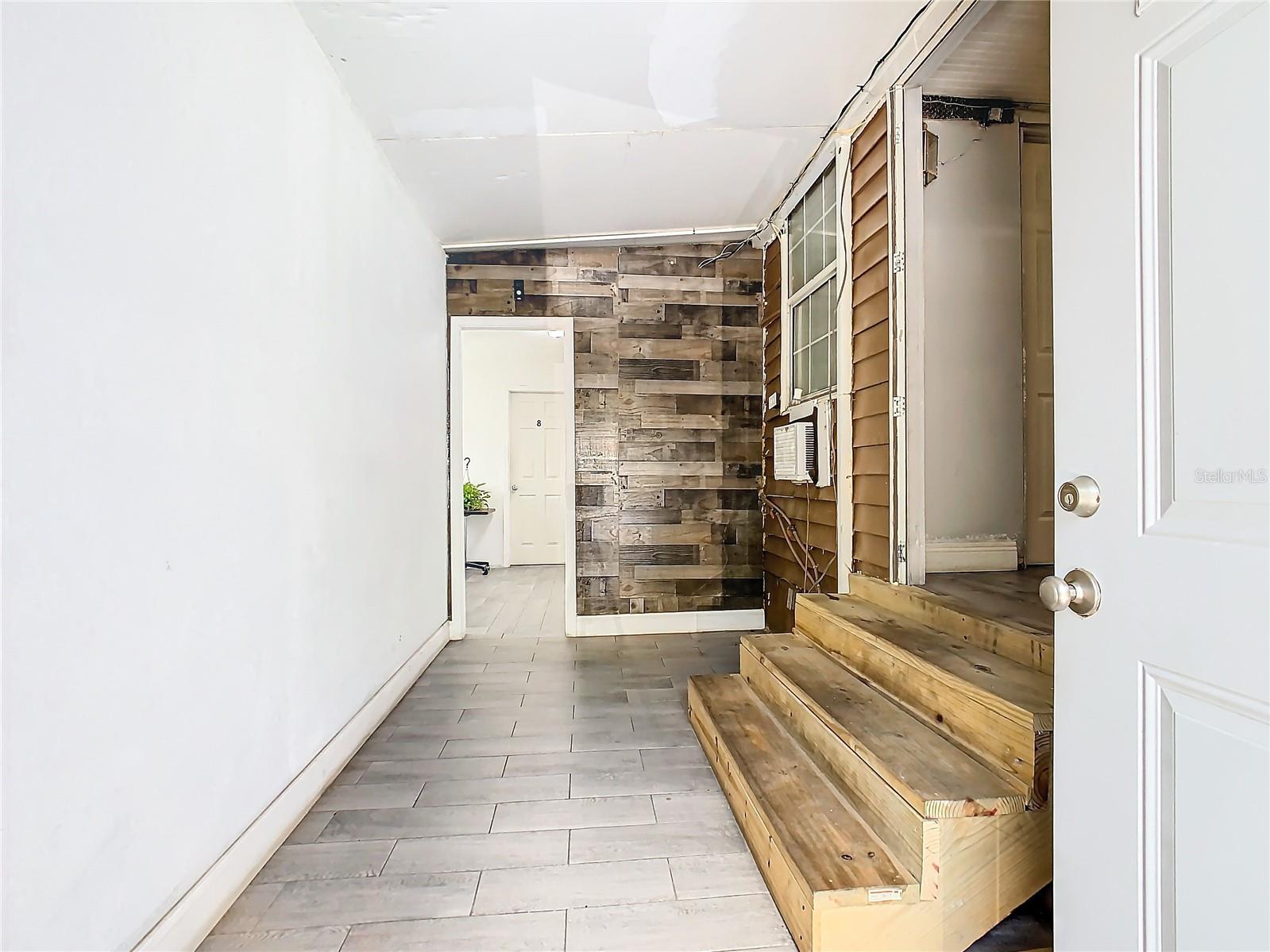 Image 3 of 14 For 5050 Howison Road