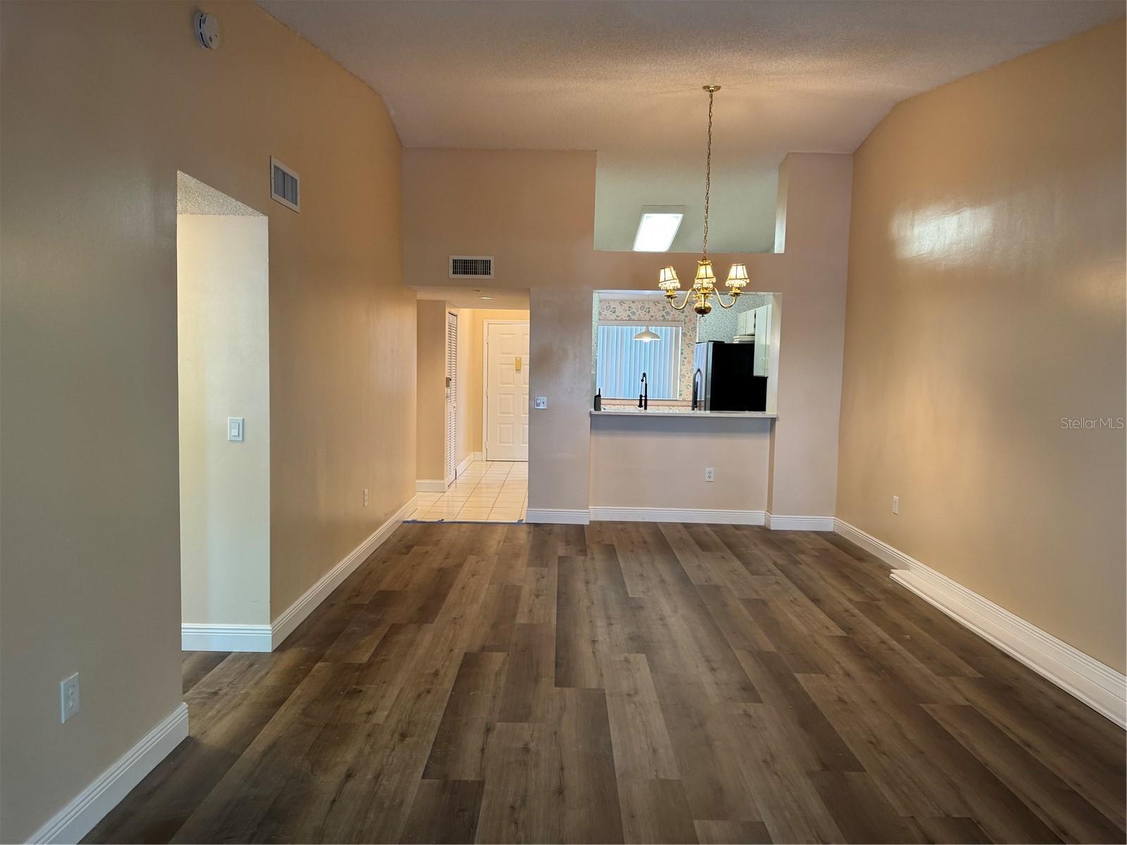 Image 26 of 41 For 7557 Trent Drive 213