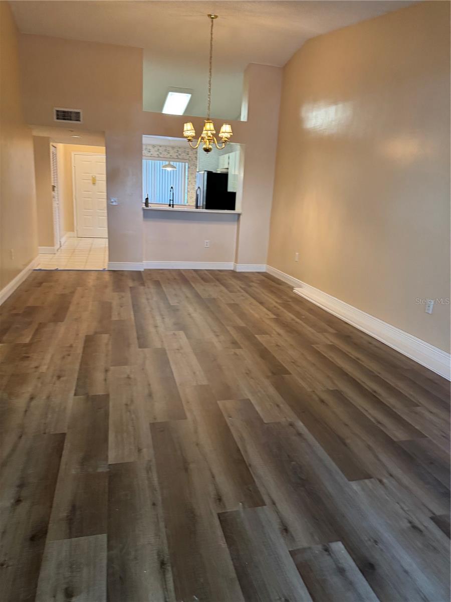 Image 31 of 41 For 7557 Trent Drive 213