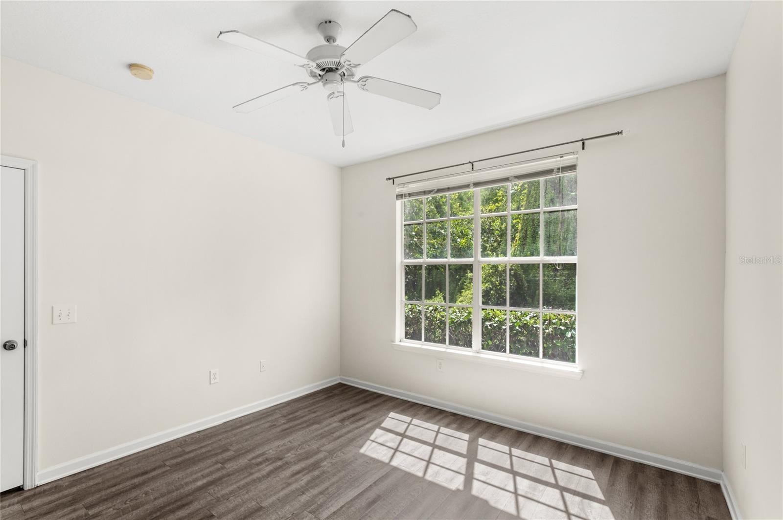 Image 18 of 29 For 12843 Madison Pointe Circle 106