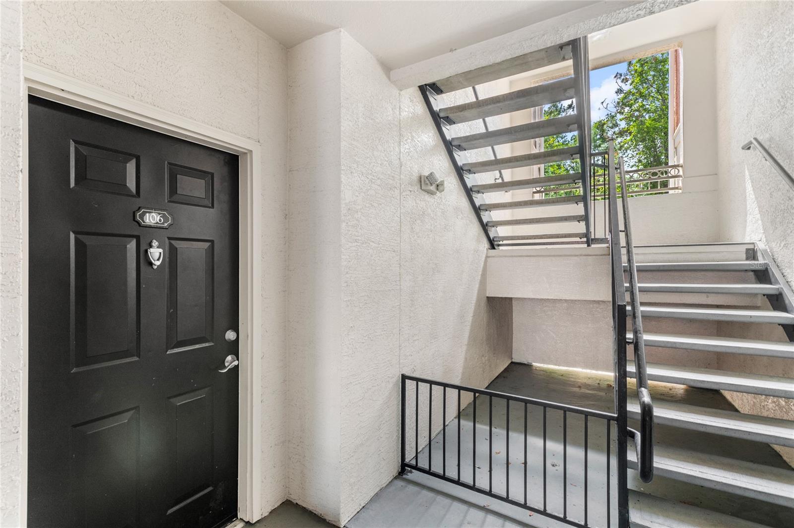 Image 4 of 29 For 12843 Madison Pointe Circle 106