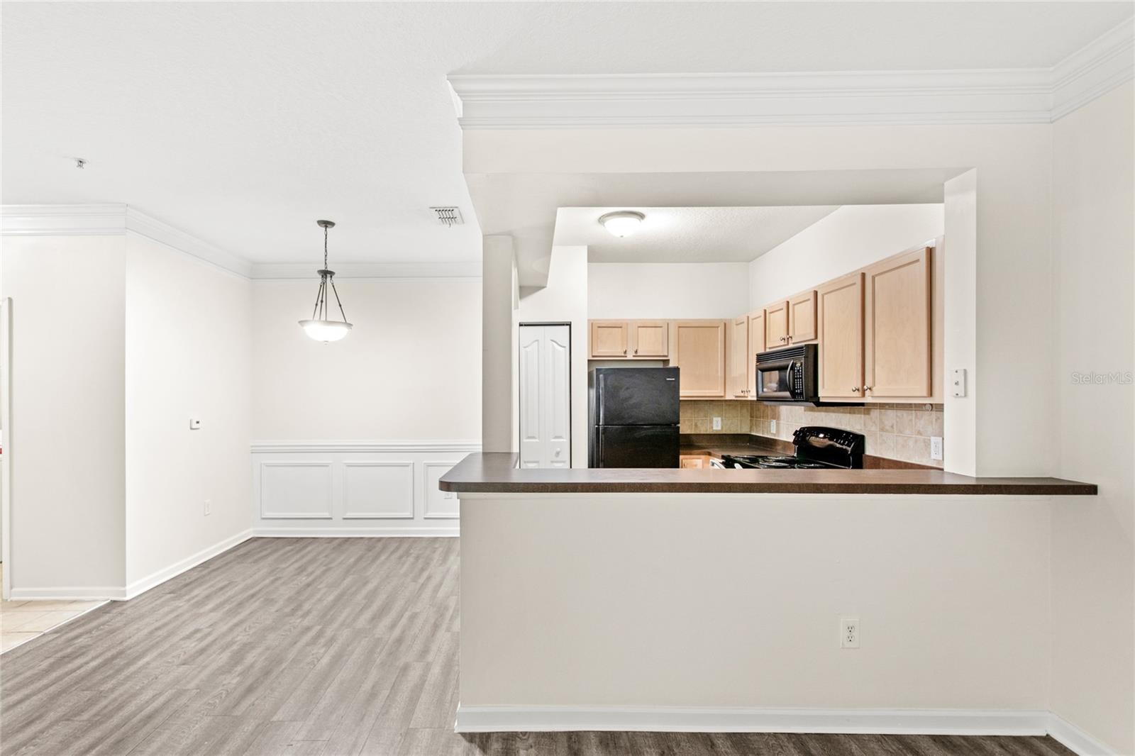 Image 8 of 29 For 12843 Madison Pointe Circle 106