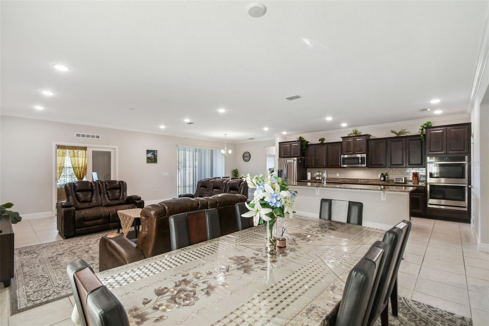 Image 32 of 82 For 1816 Forest Glen Drive