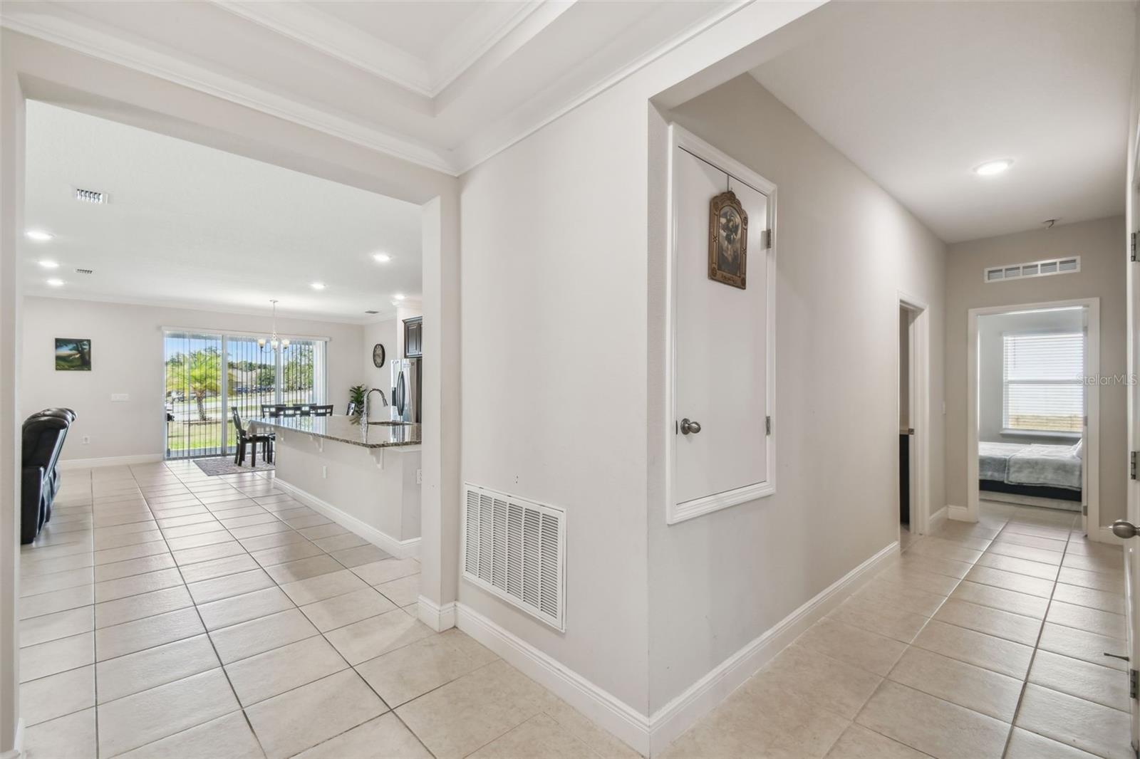 Image 36 of 82 For 1816 Forest Glen Drive