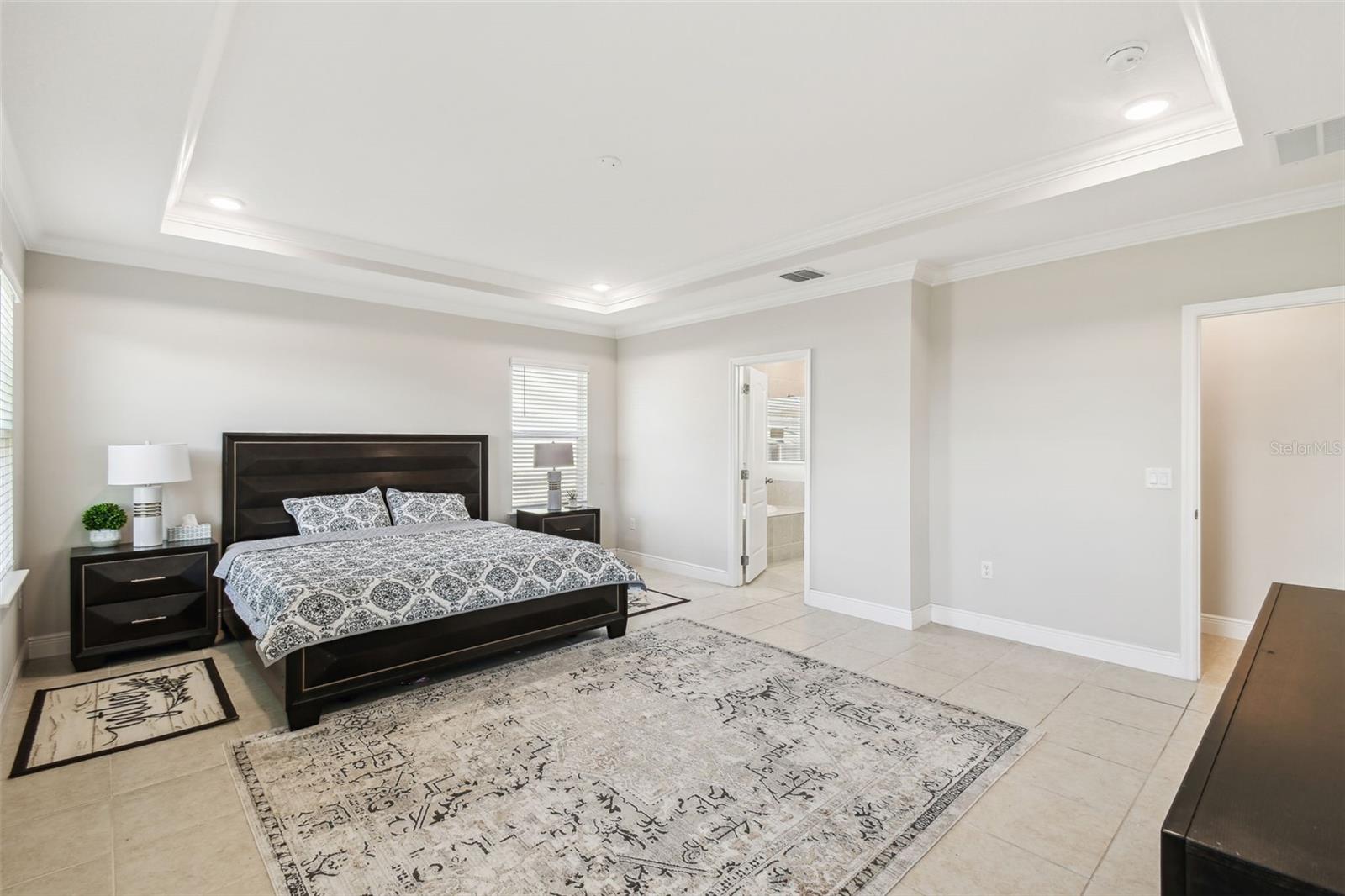 Image 48 of 82 For 1816 Forest Glen Drive