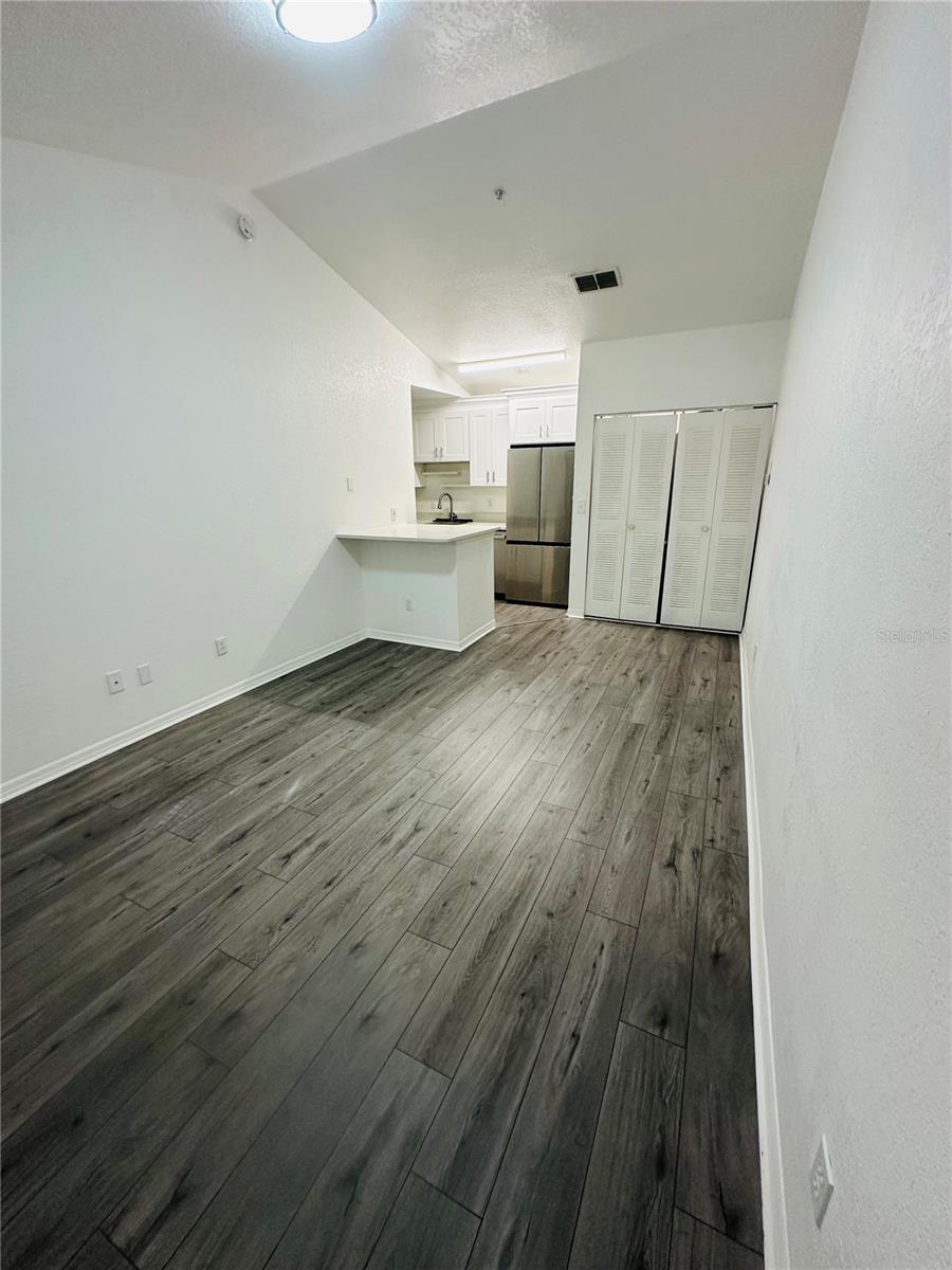 Image 10 of 16 For 6328 Raleigh Street 816