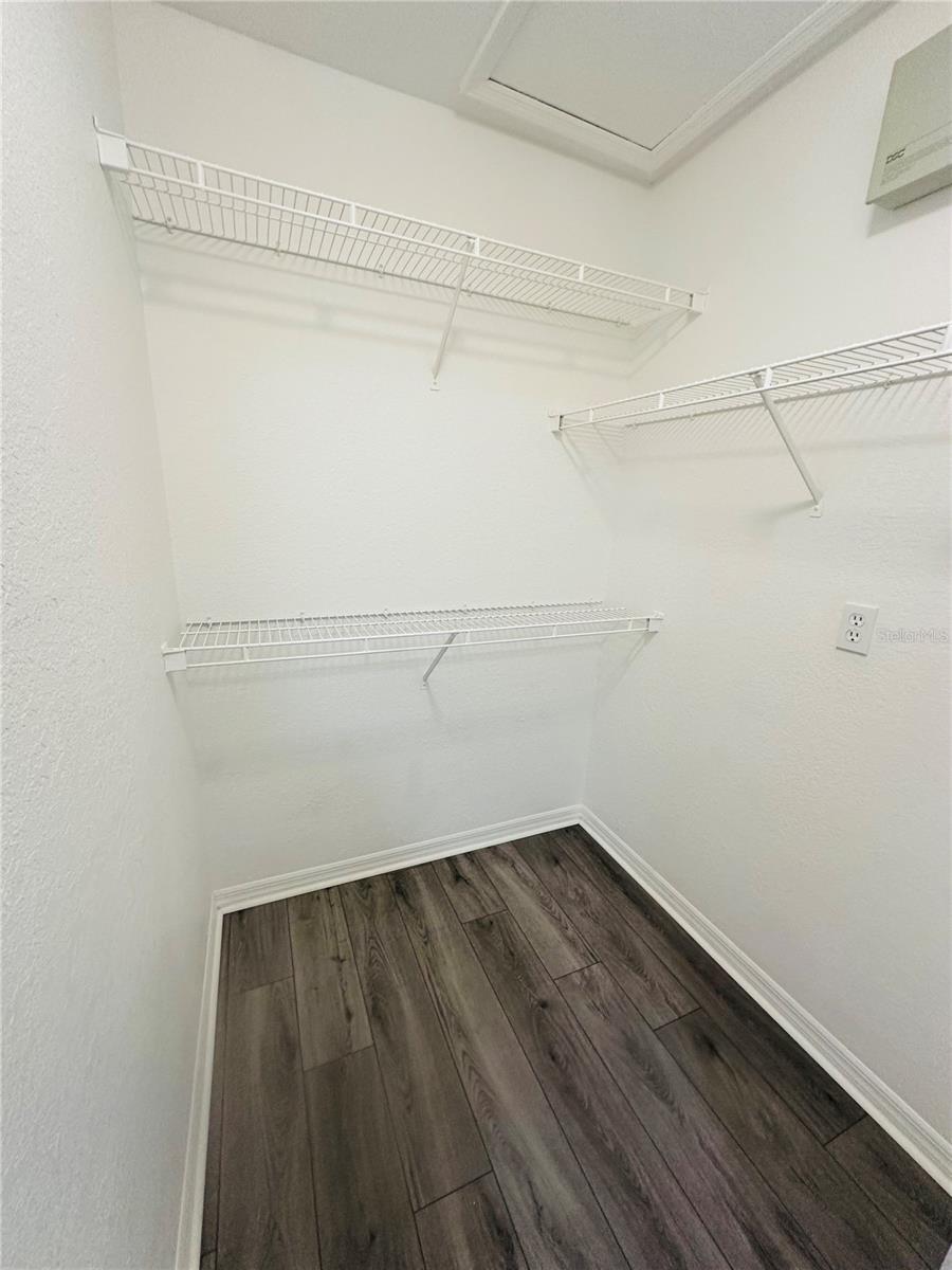 Image 13 of 16 For 6328 Raleigh Street 816