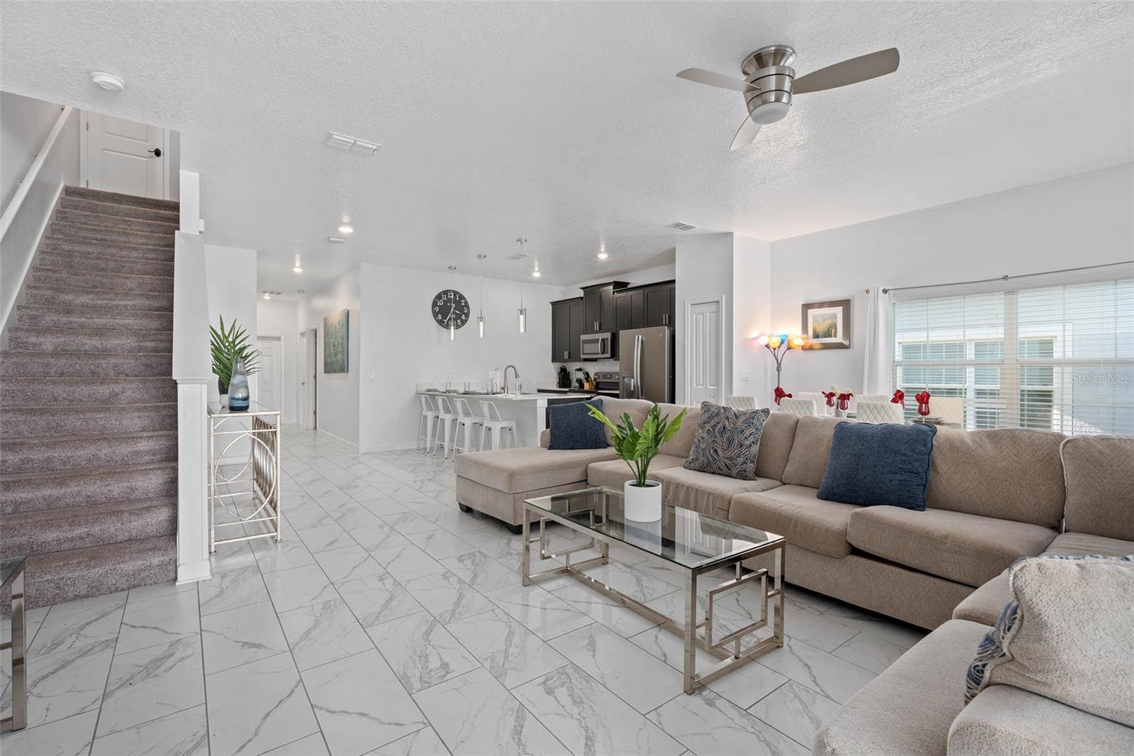 Image 21 of 41 For 4918 Windermere Avenue