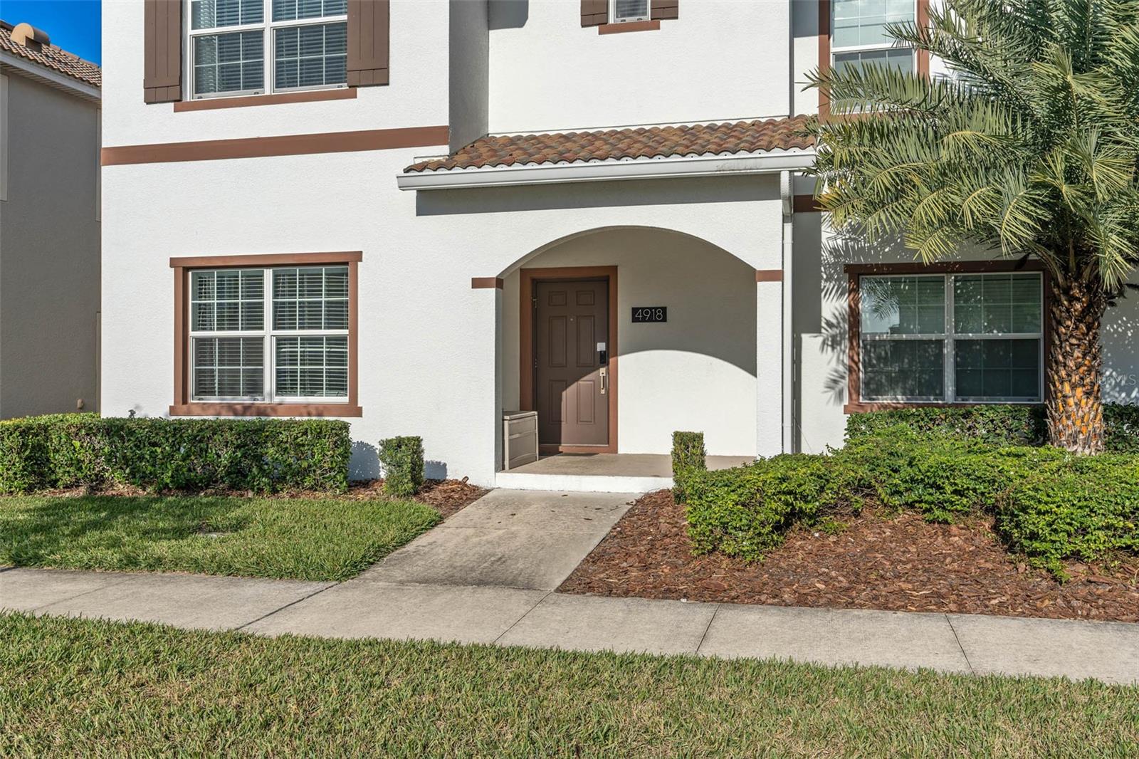 Image 29 of 41 For 4918 Windermere Avenue