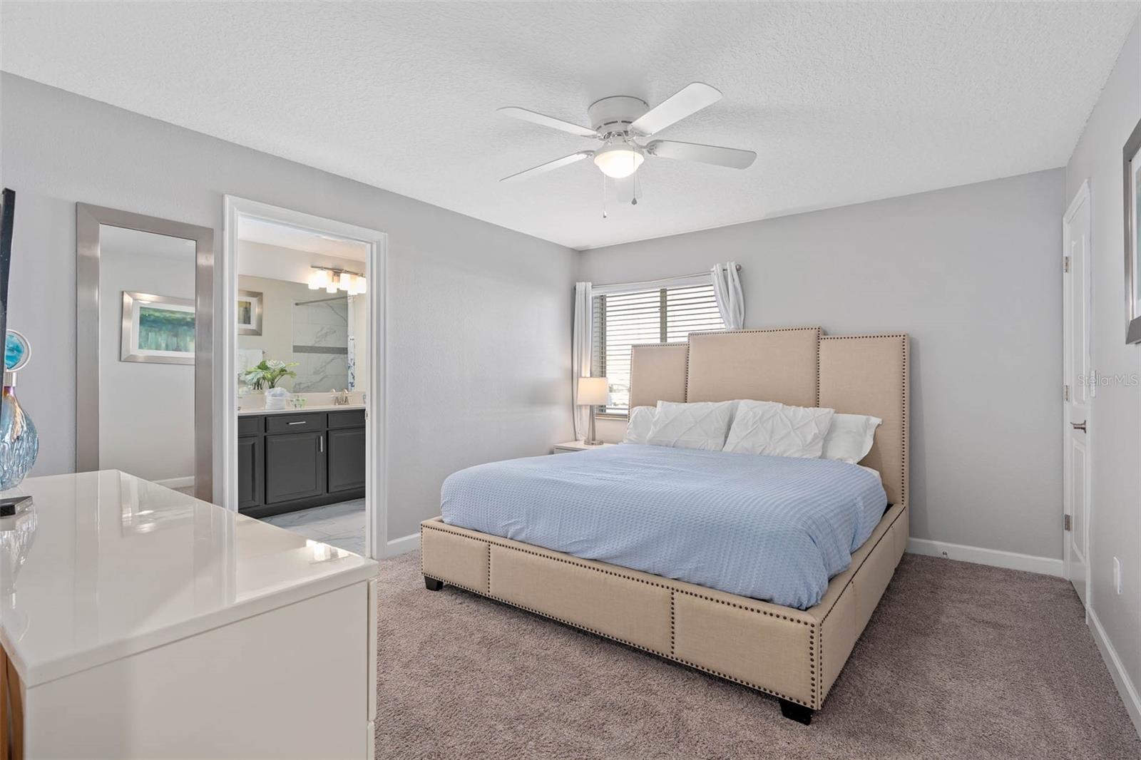 Image 6 of 41 For 4918 Windermere Avenue
