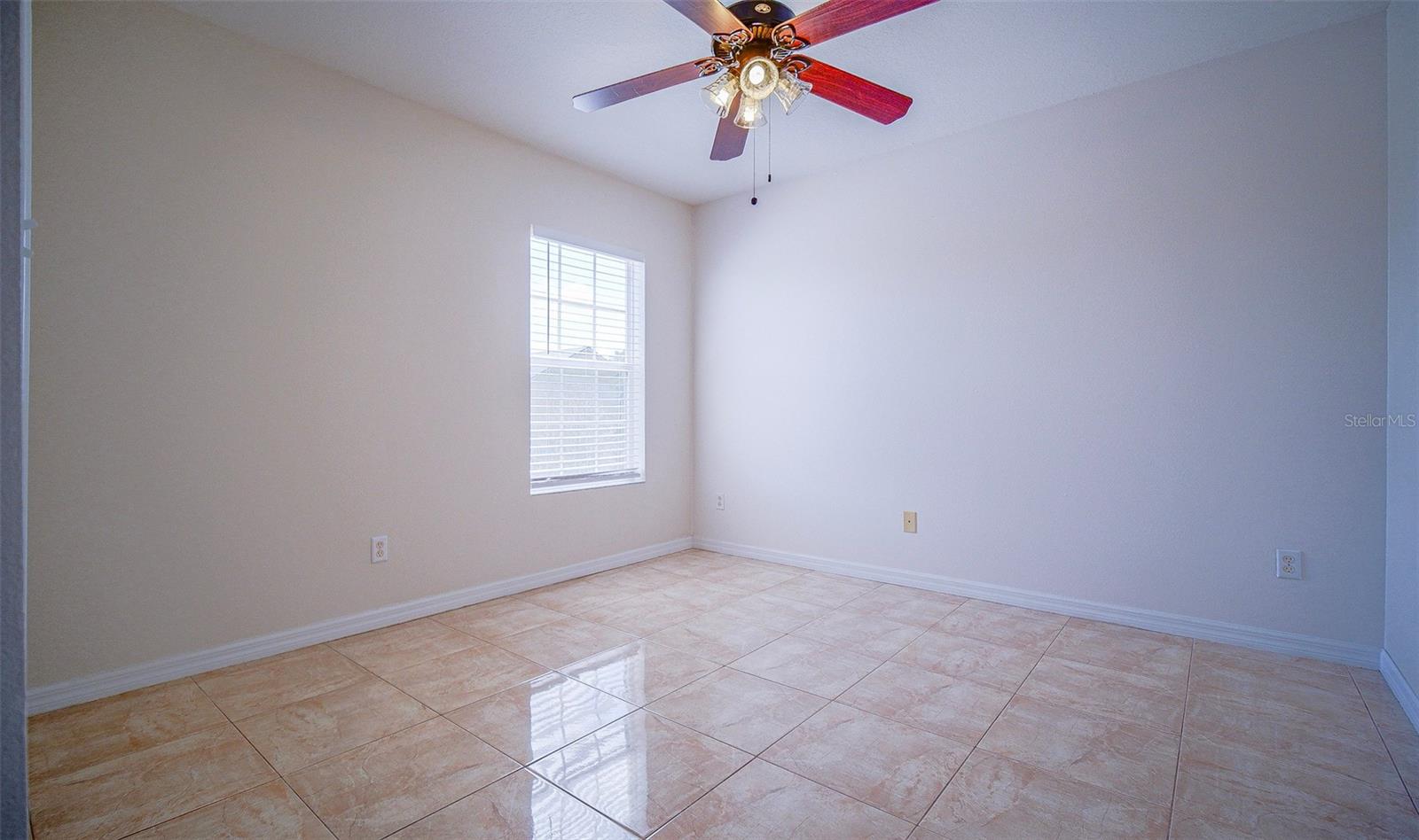 Image 9 of 10 For 10033 Moorshire Circle