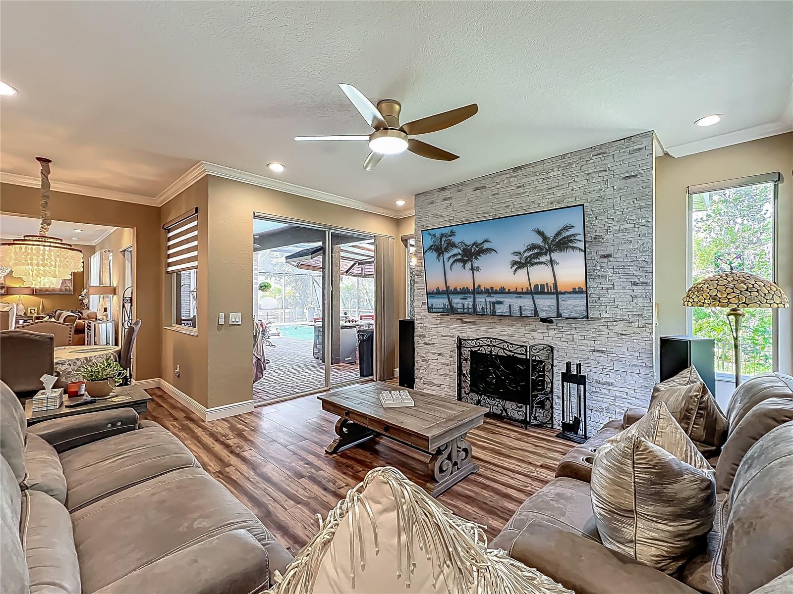 Image 18 of 95 For 3008 Sutton Woods Drive
