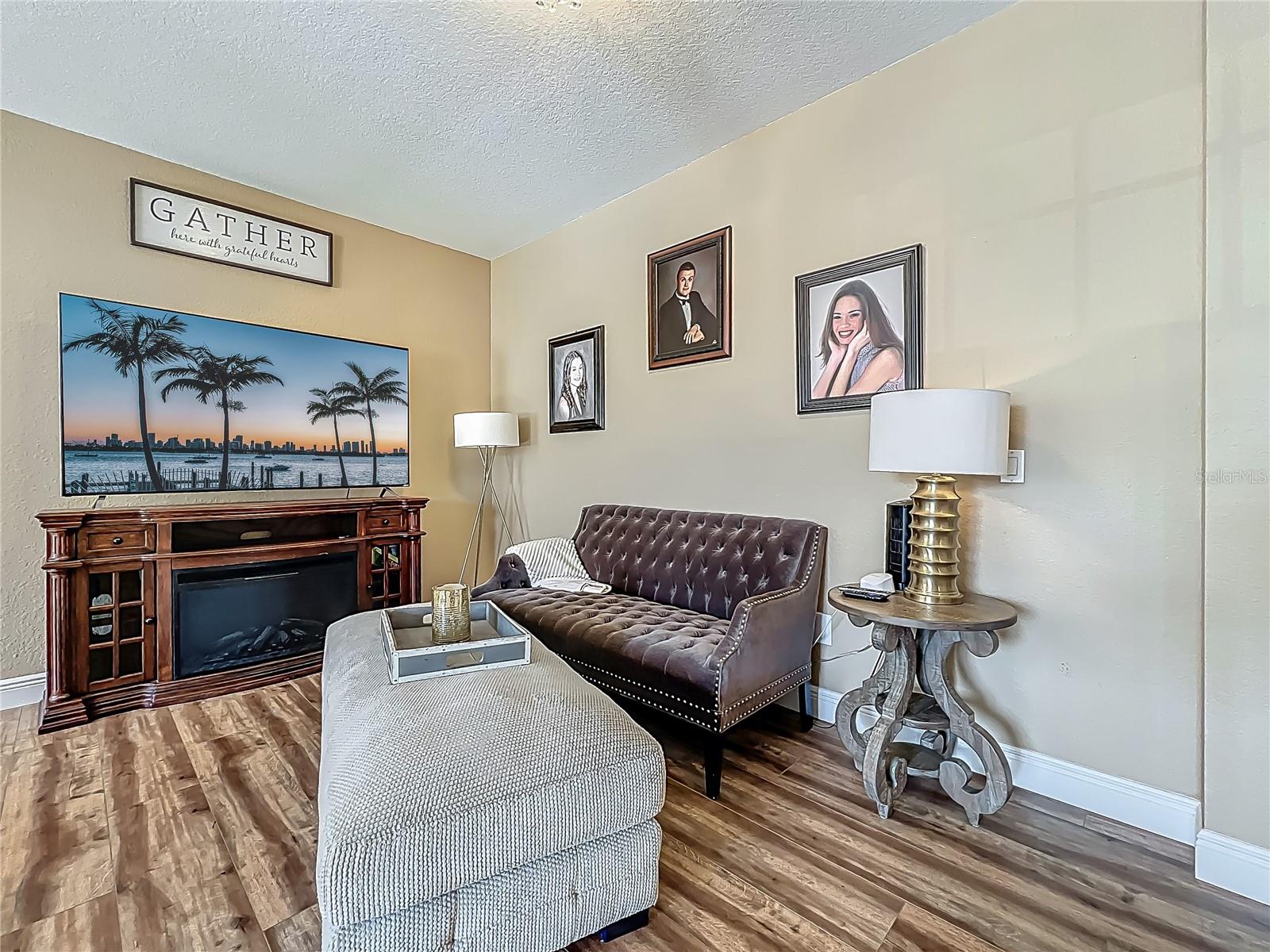 Image 39 of 95 For 3008 Sutton Woods Drive