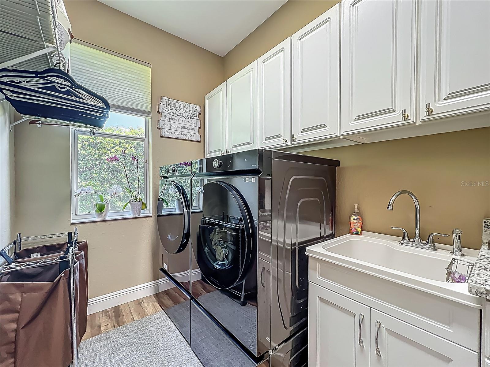 Image 58 of 95 For 3008 Sutton Woods Drive