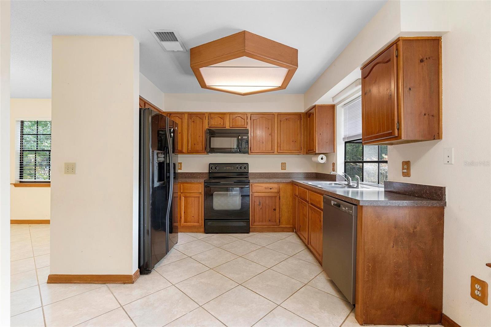 Image 10 of 43 For 1003 Chesterfield Circle