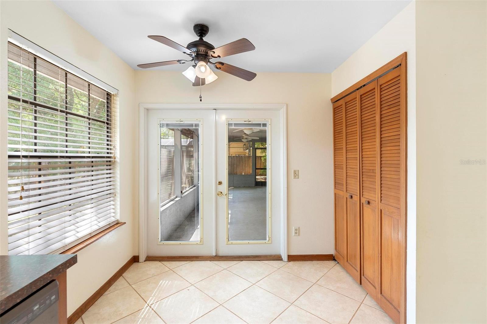 Image 14 of 43 For 1003 Chesterfield Circle