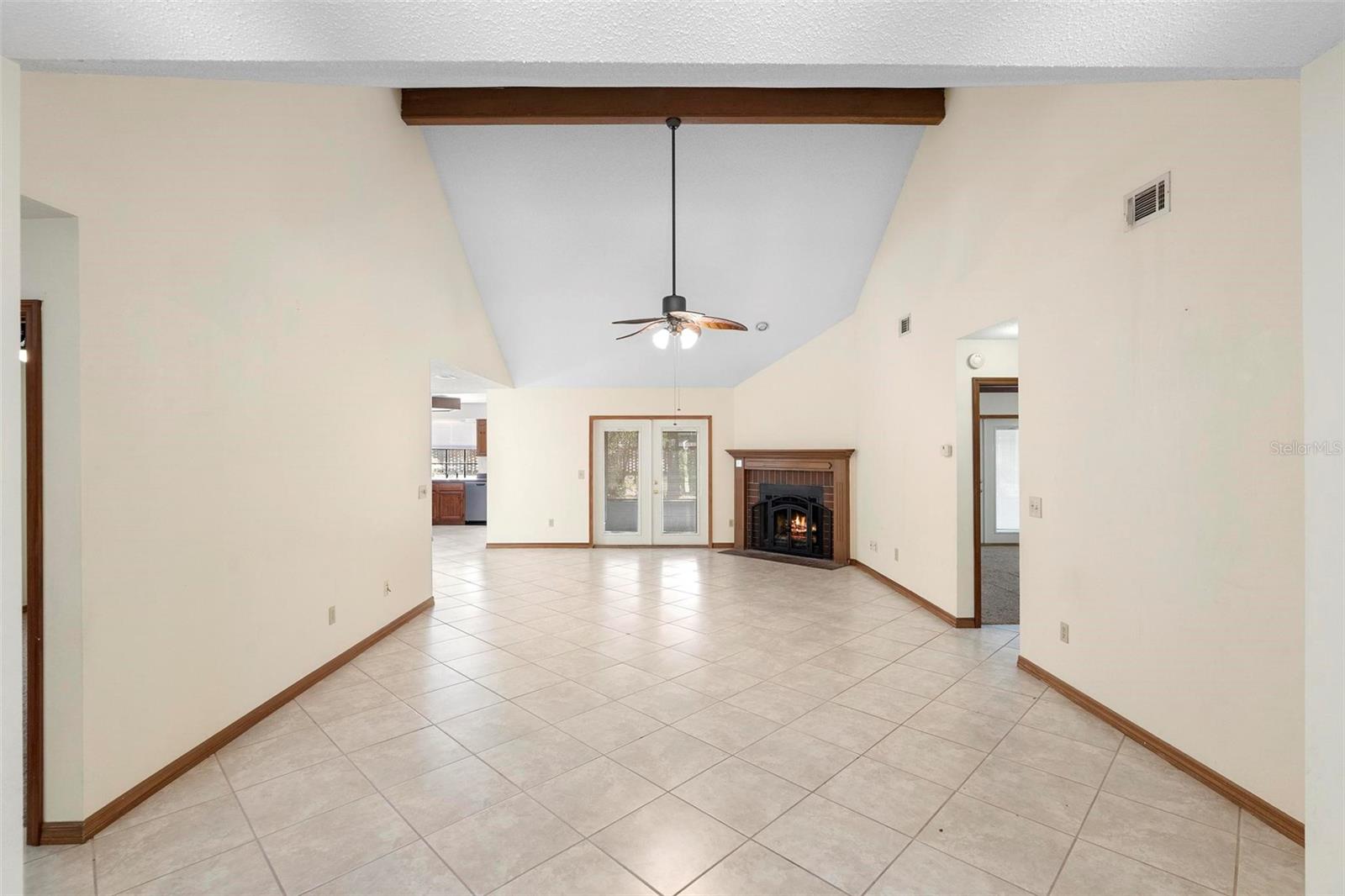 Image 22 of 43 For 1003 Chesterfield Circle