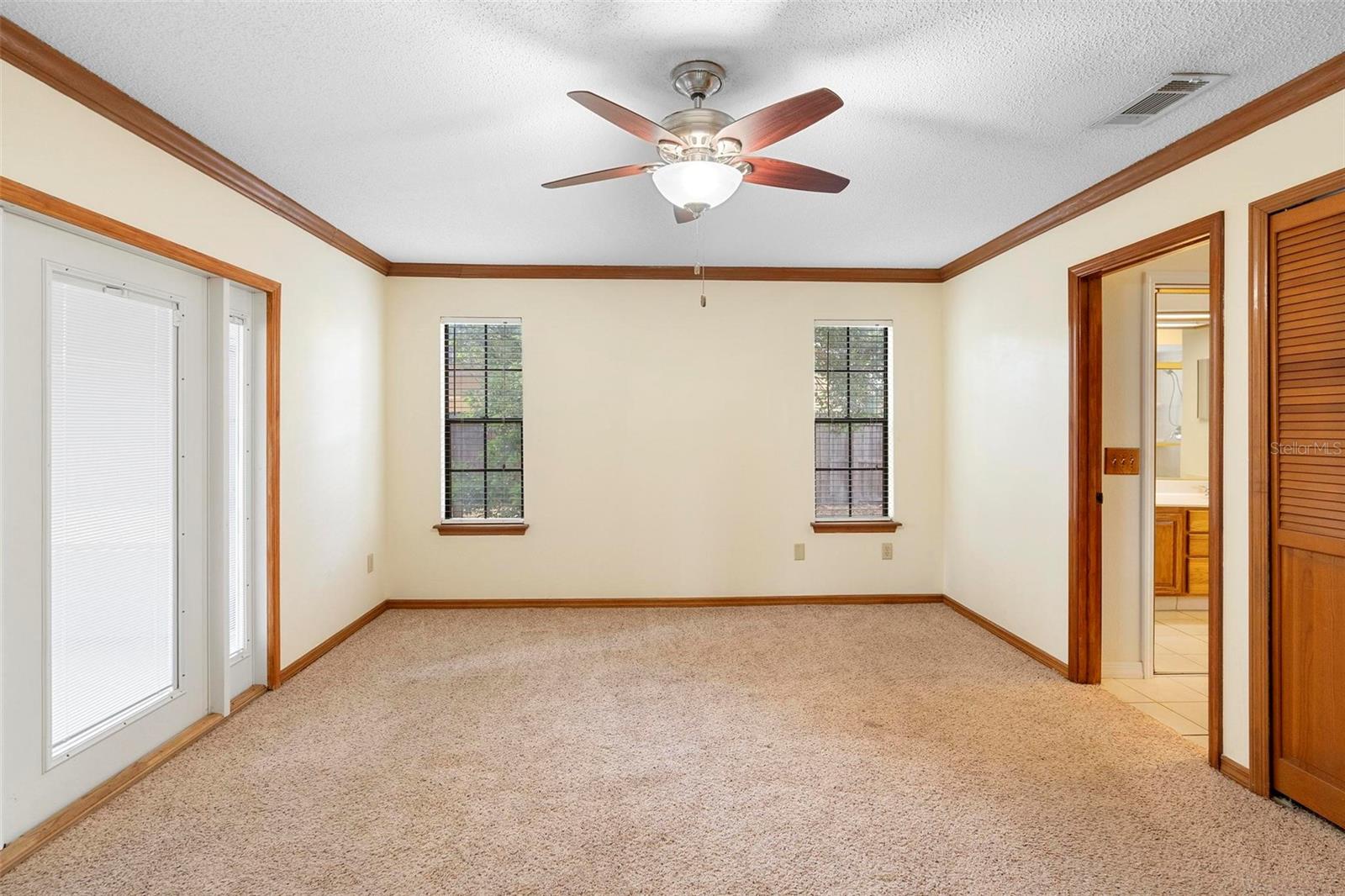 Image 23 of 43 For 1003 Chesterfield Circle