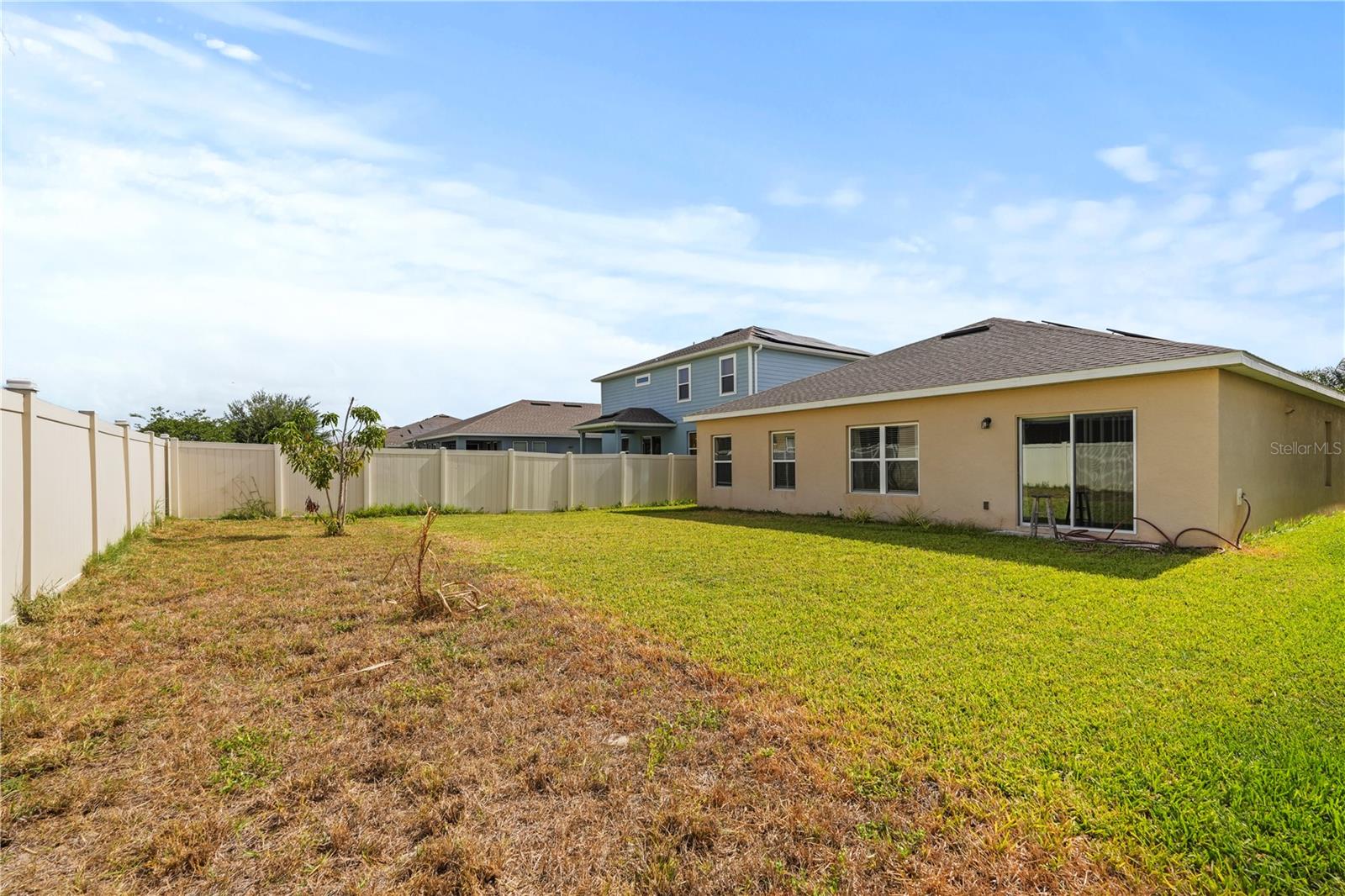 Image 32 of 41 For 714 Golden Elm Drive