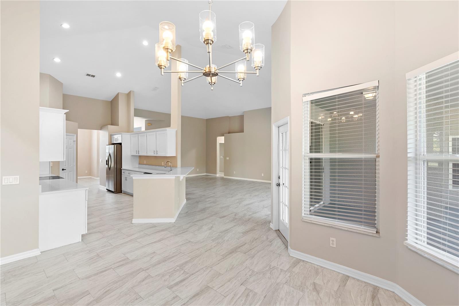 Image 15 of 44 For 9885 Montclair Circle Circle