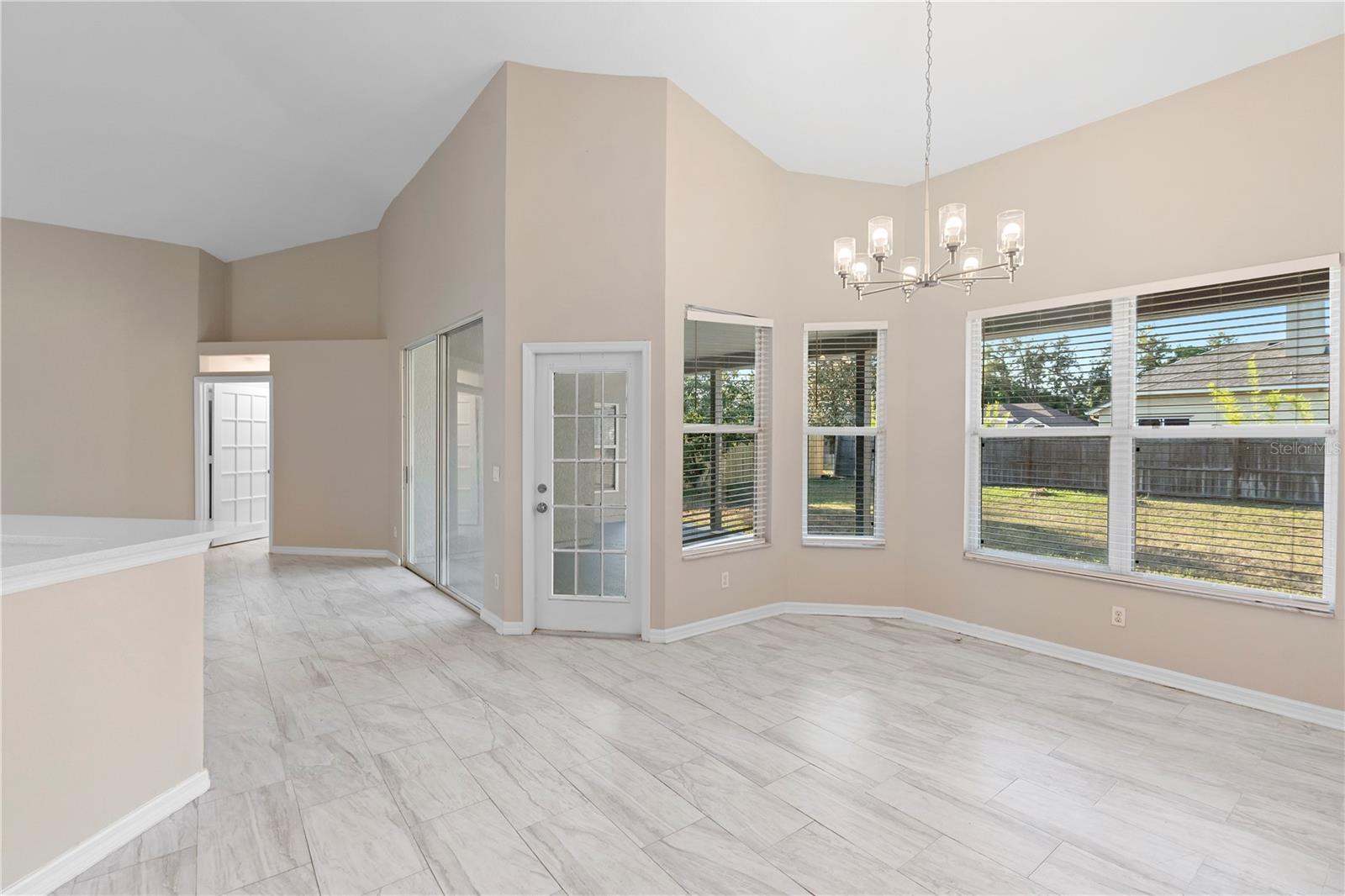 Image 16 of 44 For 9885 Montclair Circle Circle