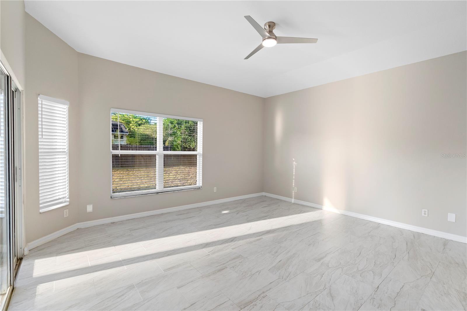 Image 25 of 44 For 9885 Montclair Circle Circle