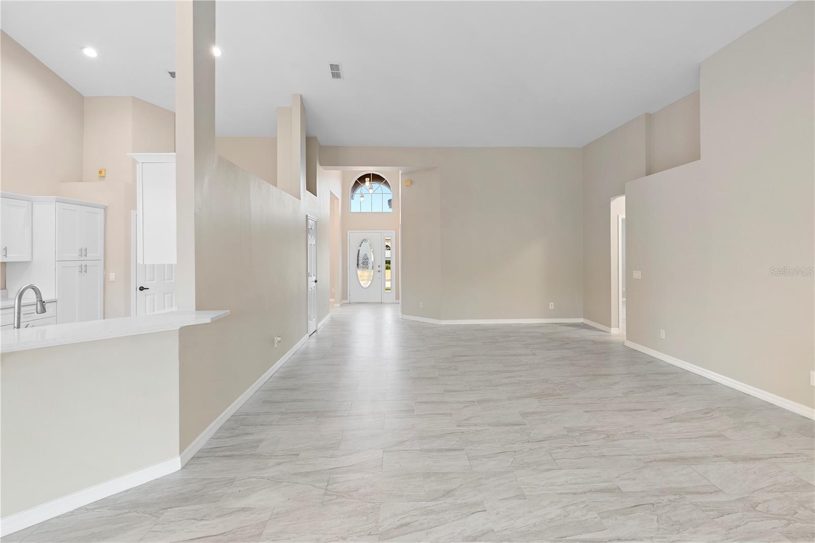 Image 32 of 44 For 9885 Montclair Circle Circle