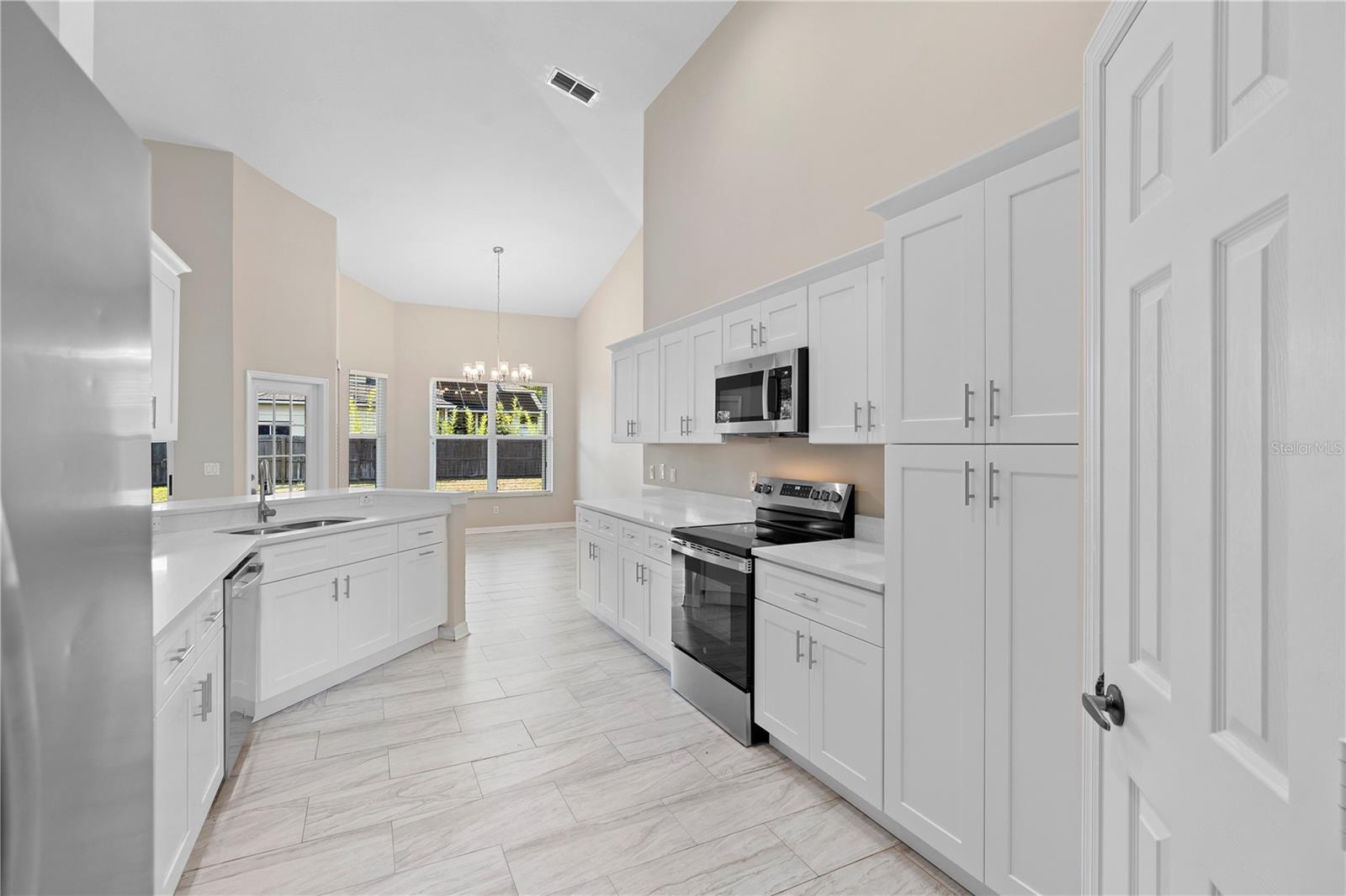 Image 38 of 44 For 9885 Montclair Circle Circle