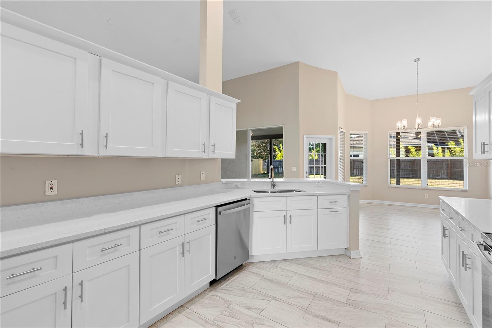 Image 39 of 44 For 9885 Montclair Circle Circle
