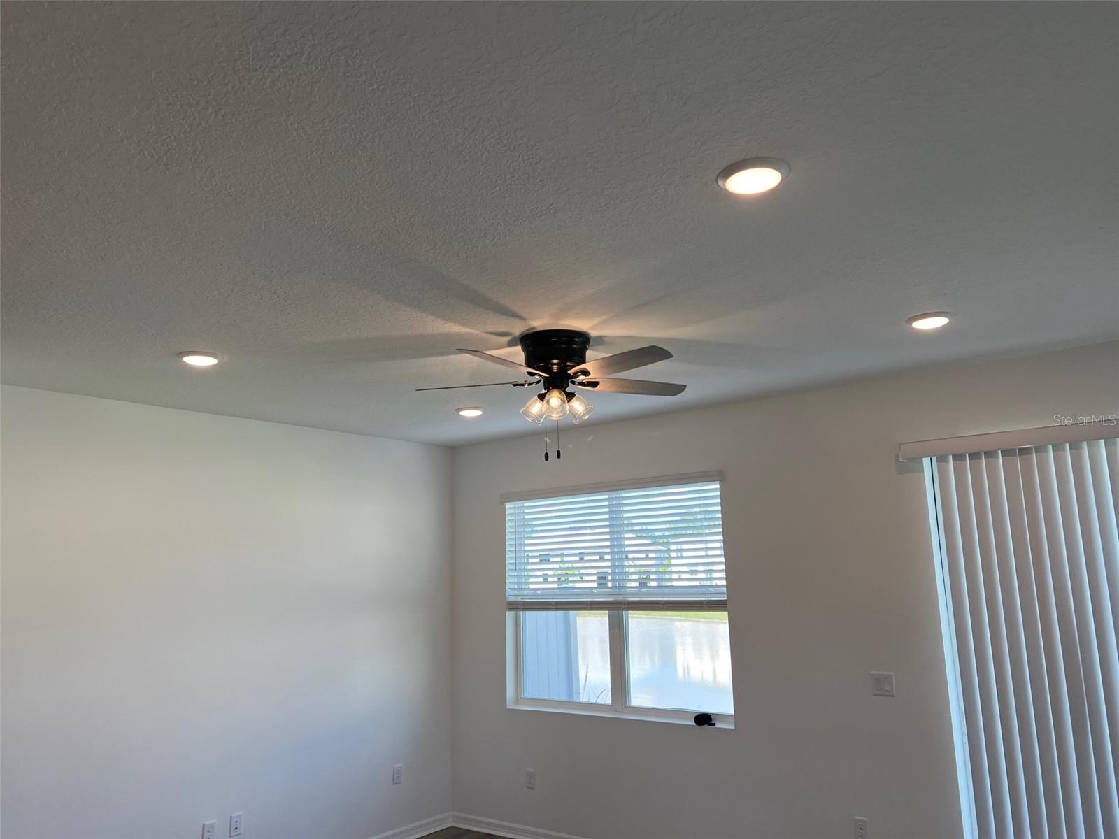 Image 3 of 7 For 741 Spring Palms Loop