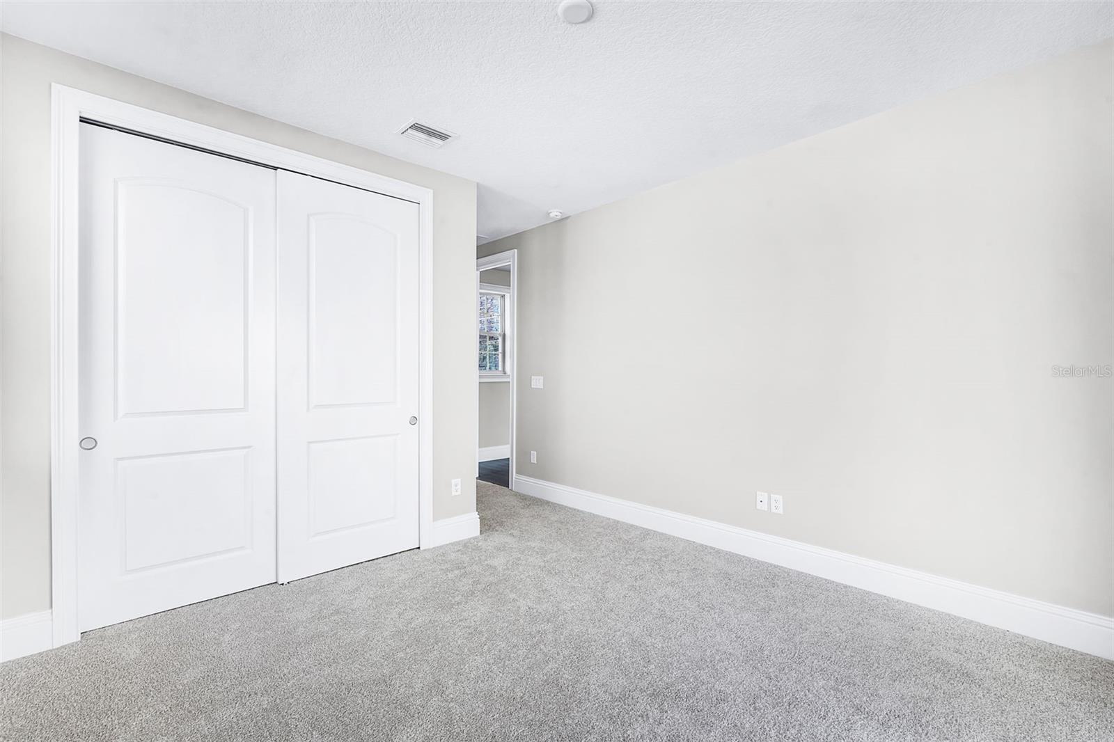 Image 38 of 53 For 10196 Bucklow Hill Drive