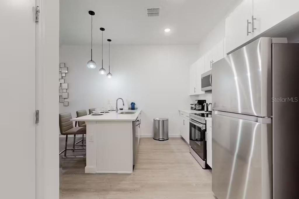 Image 3 of 17 For 485 Famagusta Drive