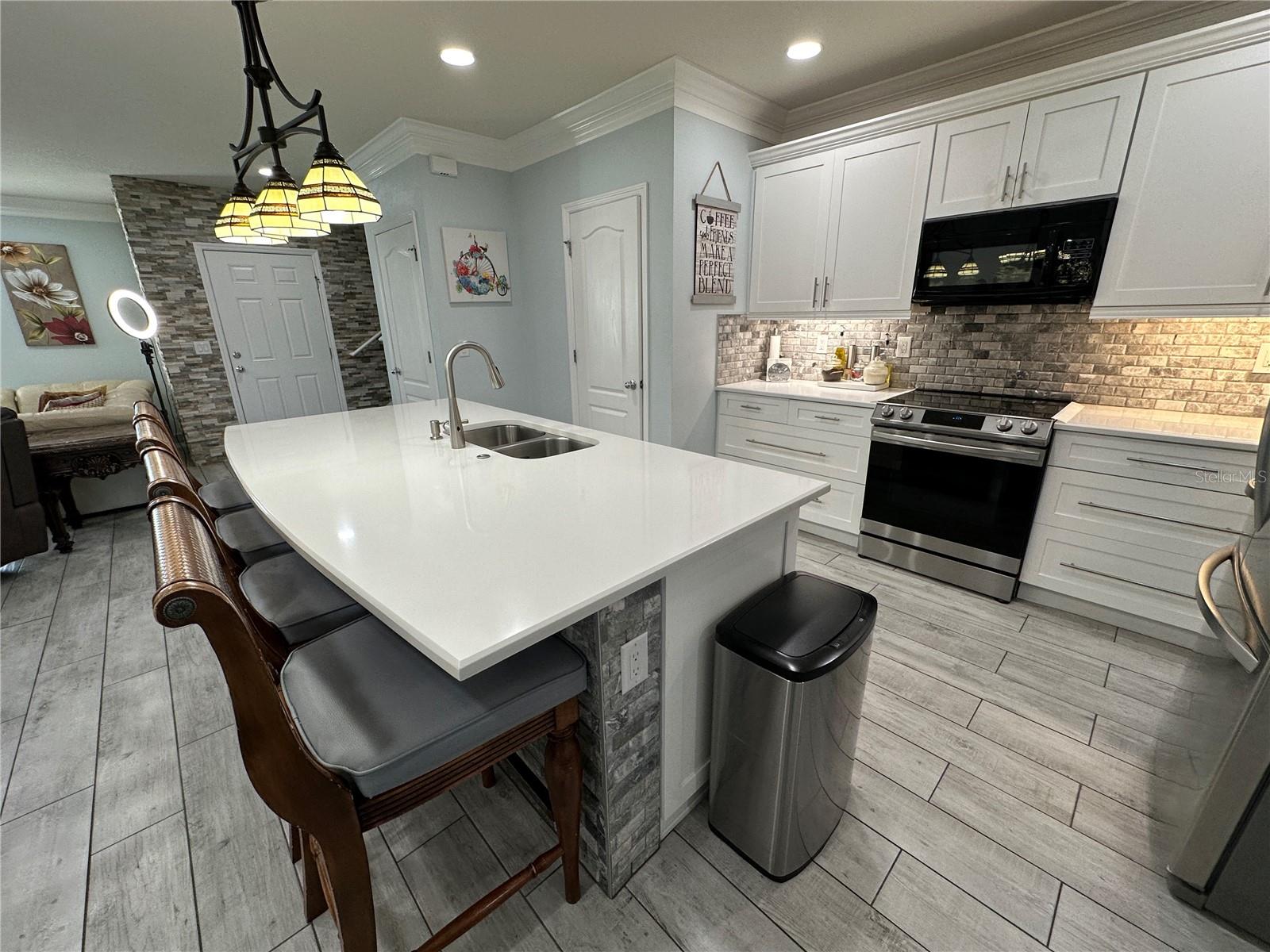 Image 12 of 23 For 4803 Apple Blossom Lane