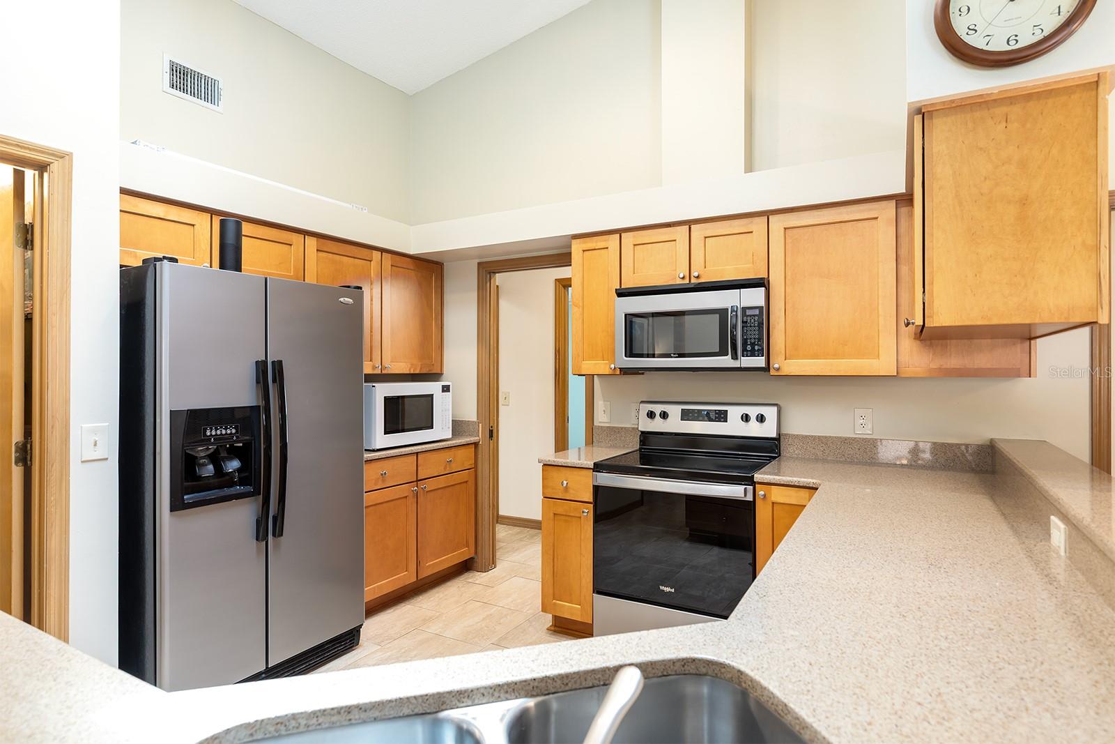 Image 13 of 48 For 812 Silverwood Drive