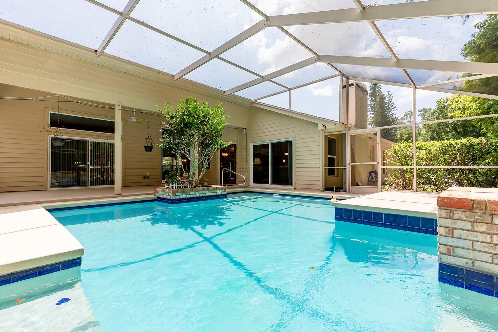 Image 35 of 48 For 812 Silverwood Drive