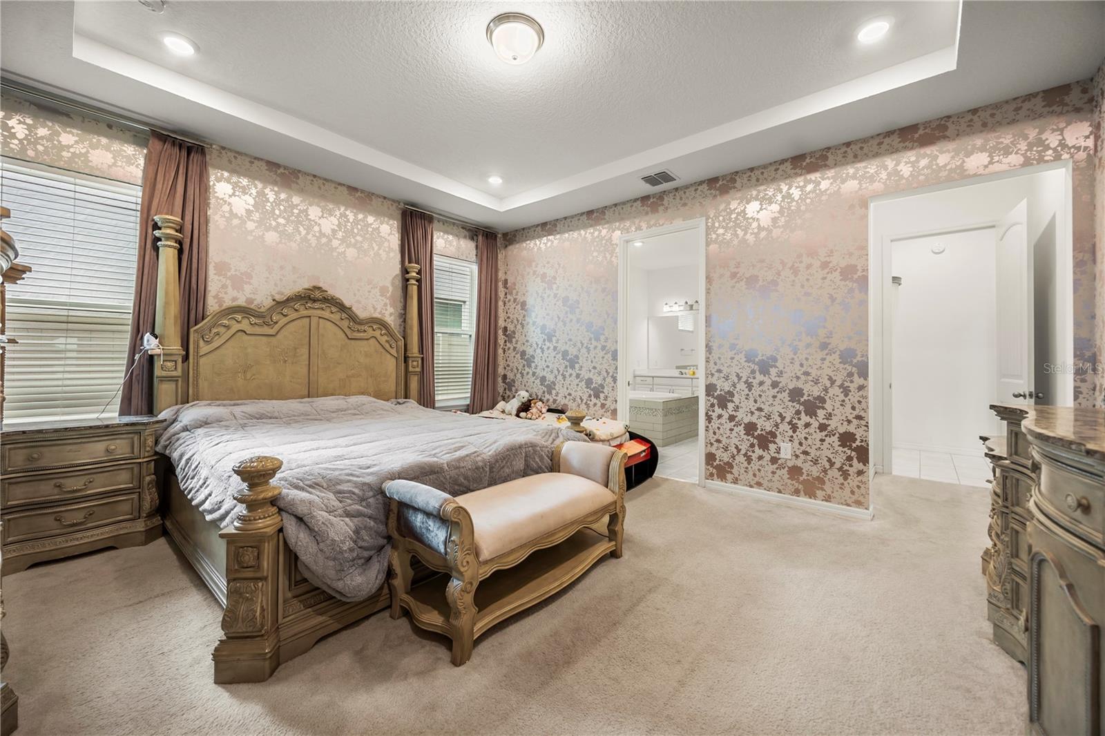Image 17 of 59 For 9567 Meadow Hunt Way