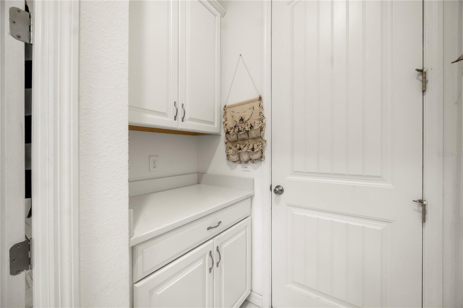 Image 21 of 59 For 9567 Meadow Hunt Way