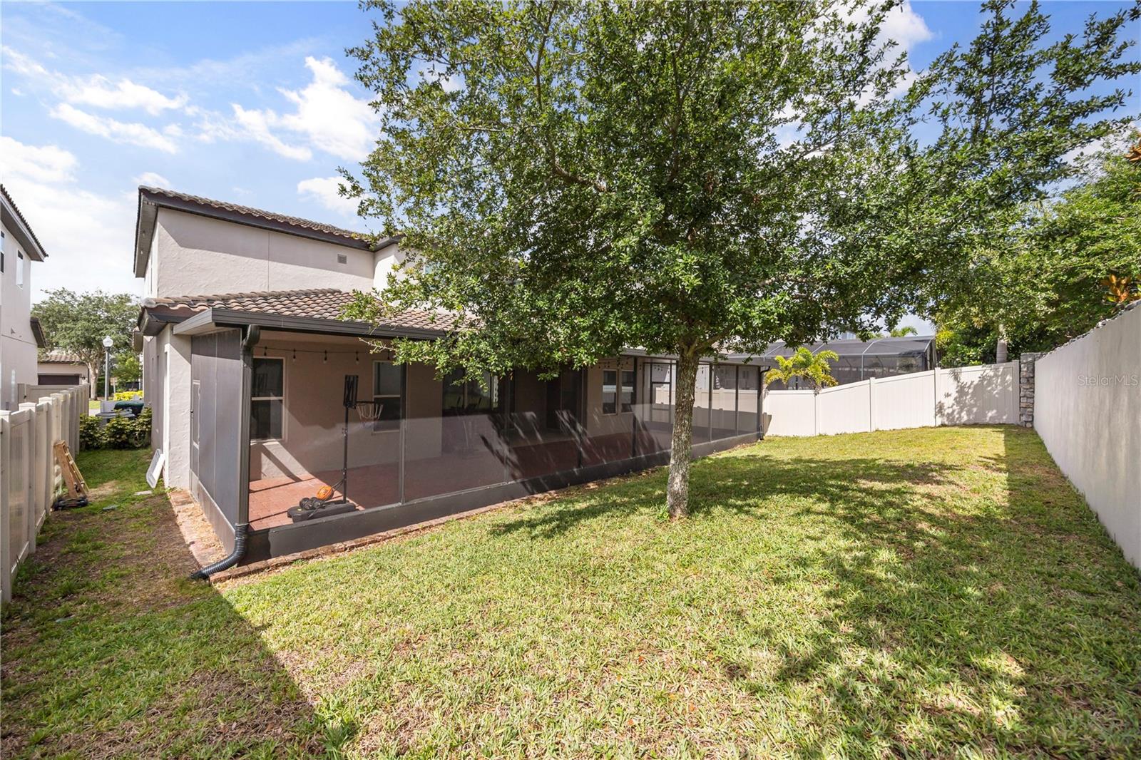 Image 38 of 59 For 9567 Meadow Hunt Way