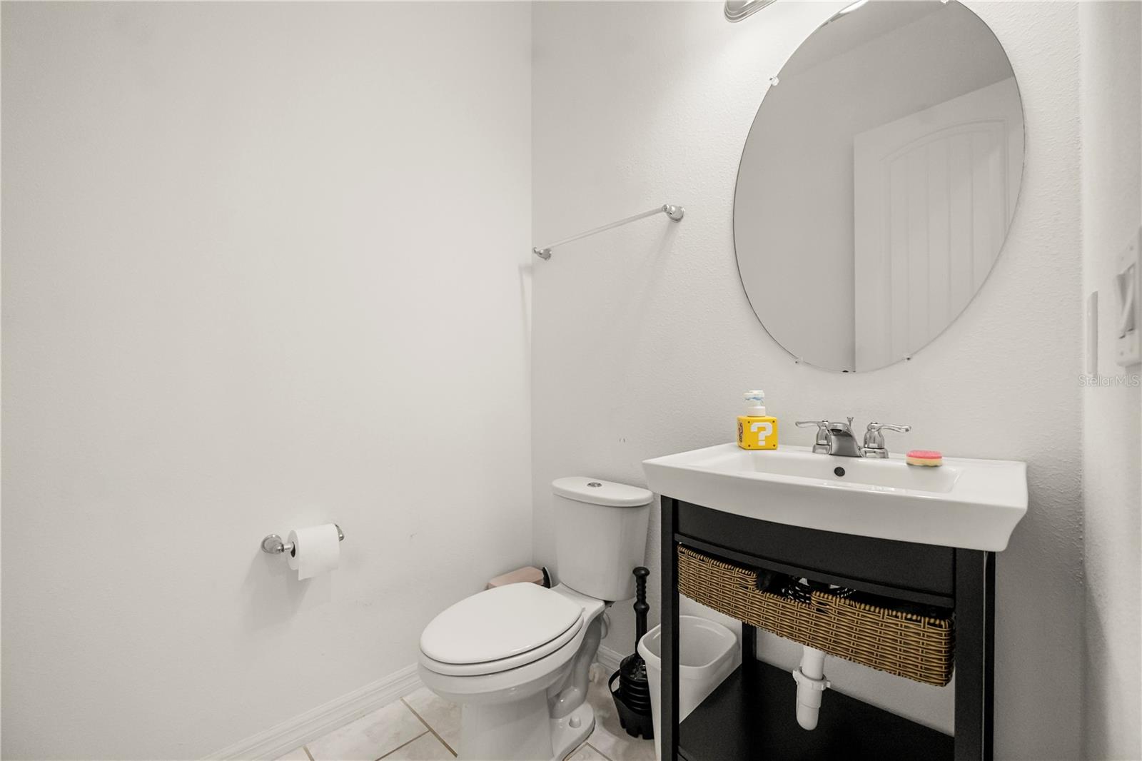 Image 40 of 59 For 9567 Meadow Hunt Way