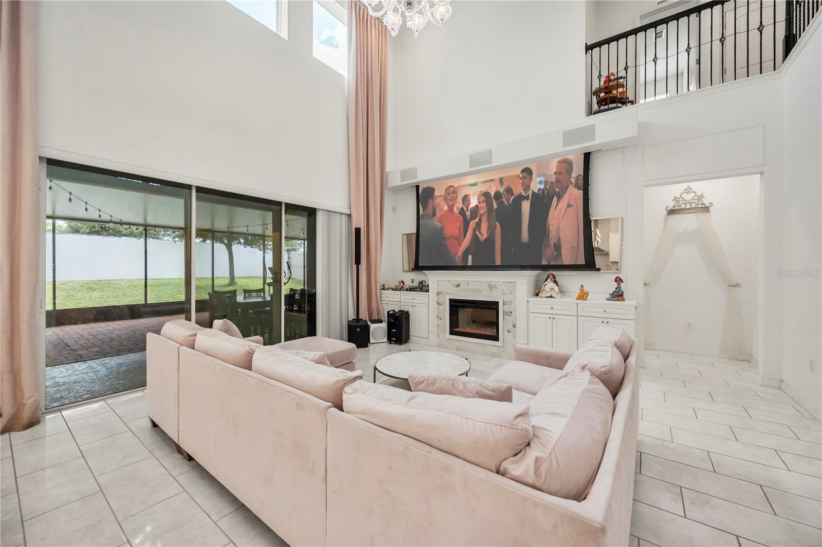 Image 5 of 59 For 9567 Meadow Hunt Way