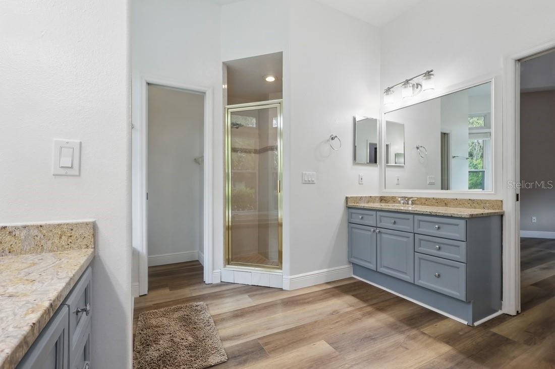 Image 17 of 41 For 4411 Little Water Street