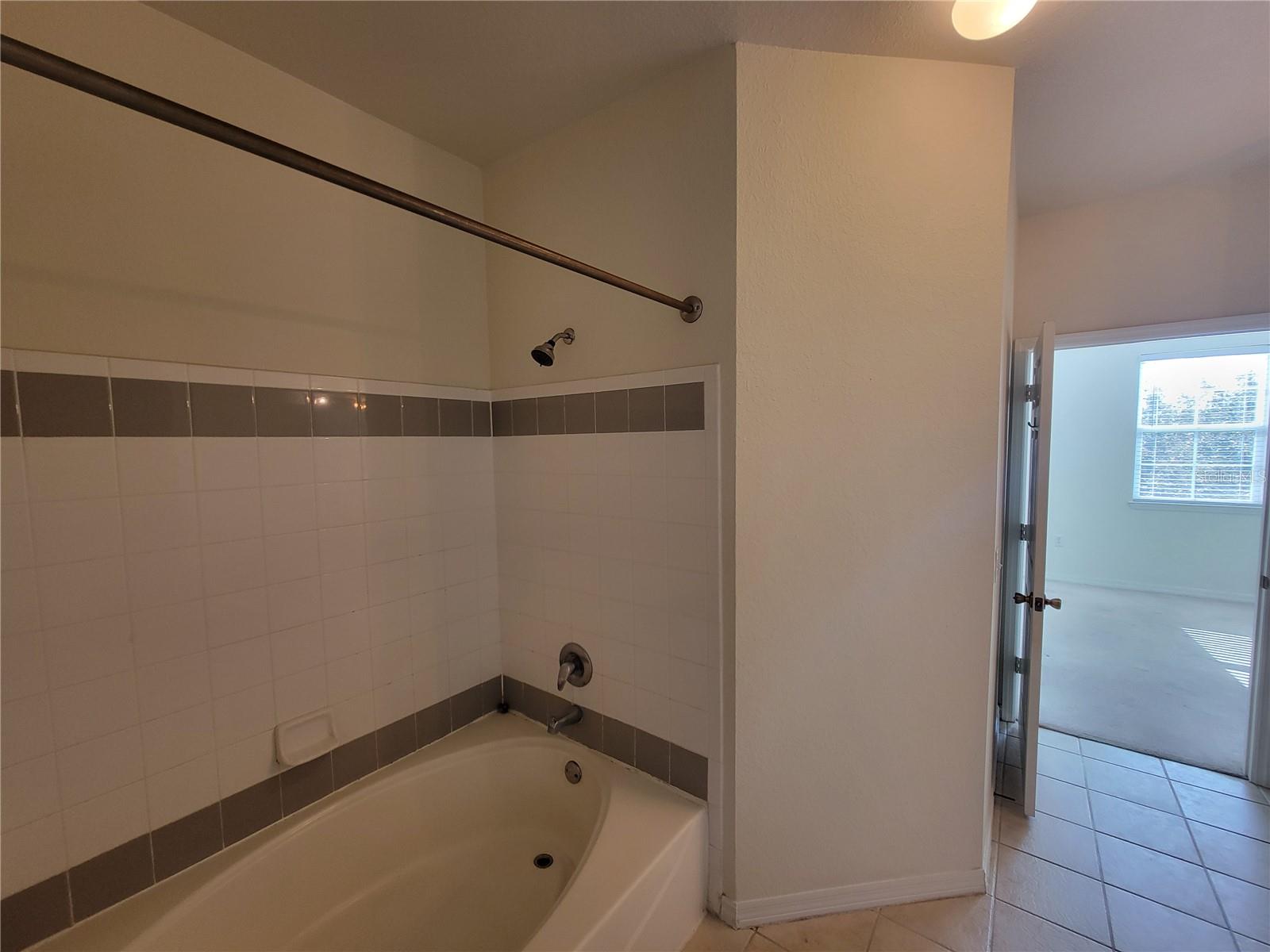 Image 14 of 22 For 3446 Soho Street 304