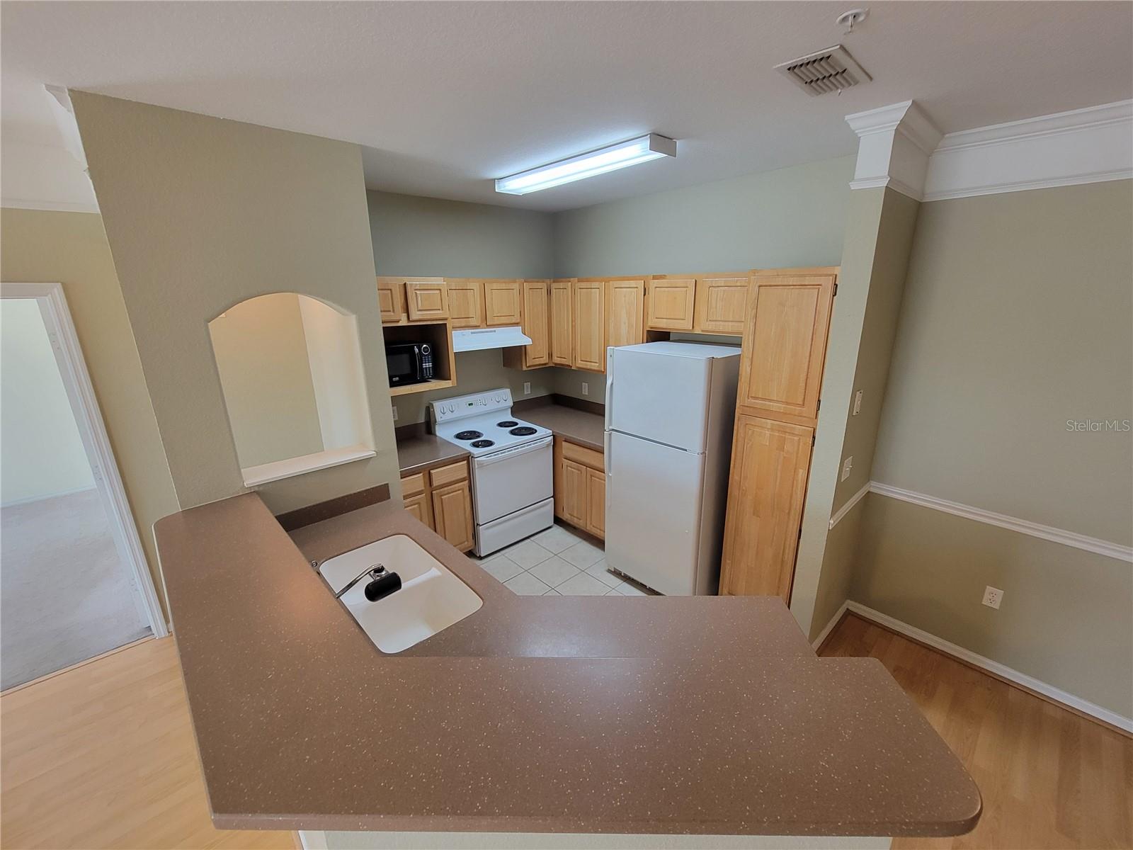 Image 15 of 22 For 3446 Soho Street 304