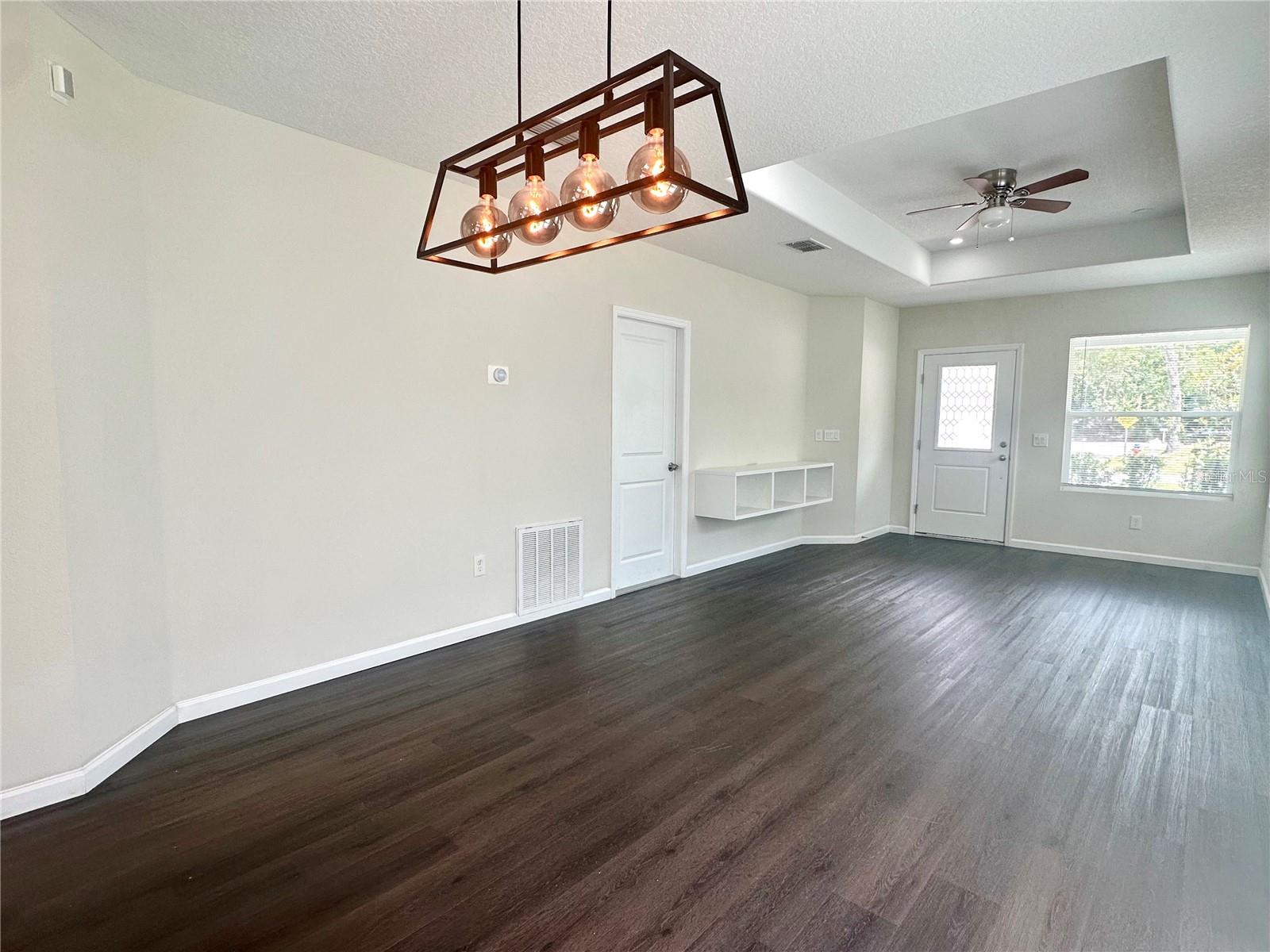 Image 4 of 26 For 1100 Gottsche Avenue