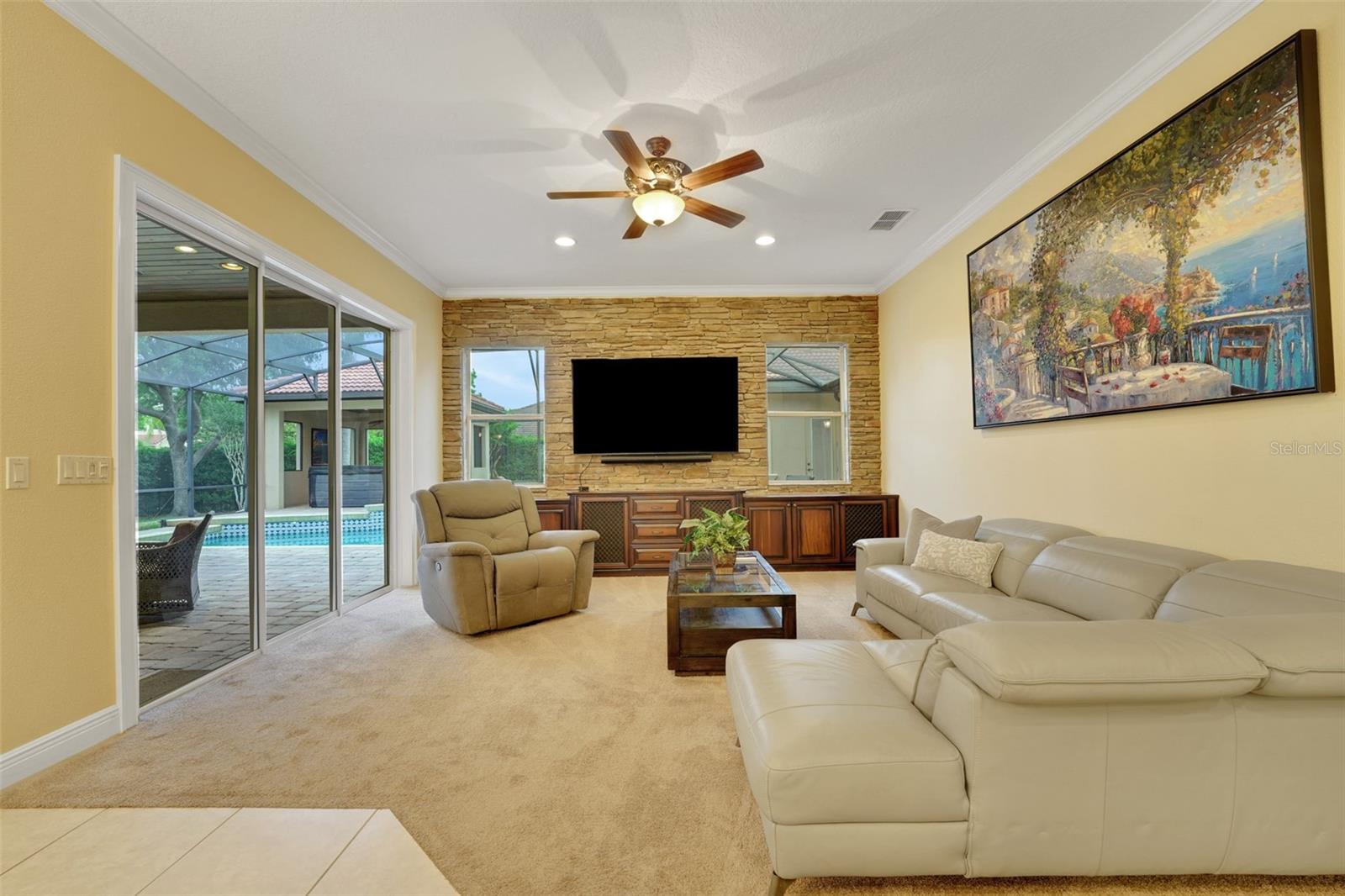 Image 11 of 51 For 914 Sweetgum Valley Place