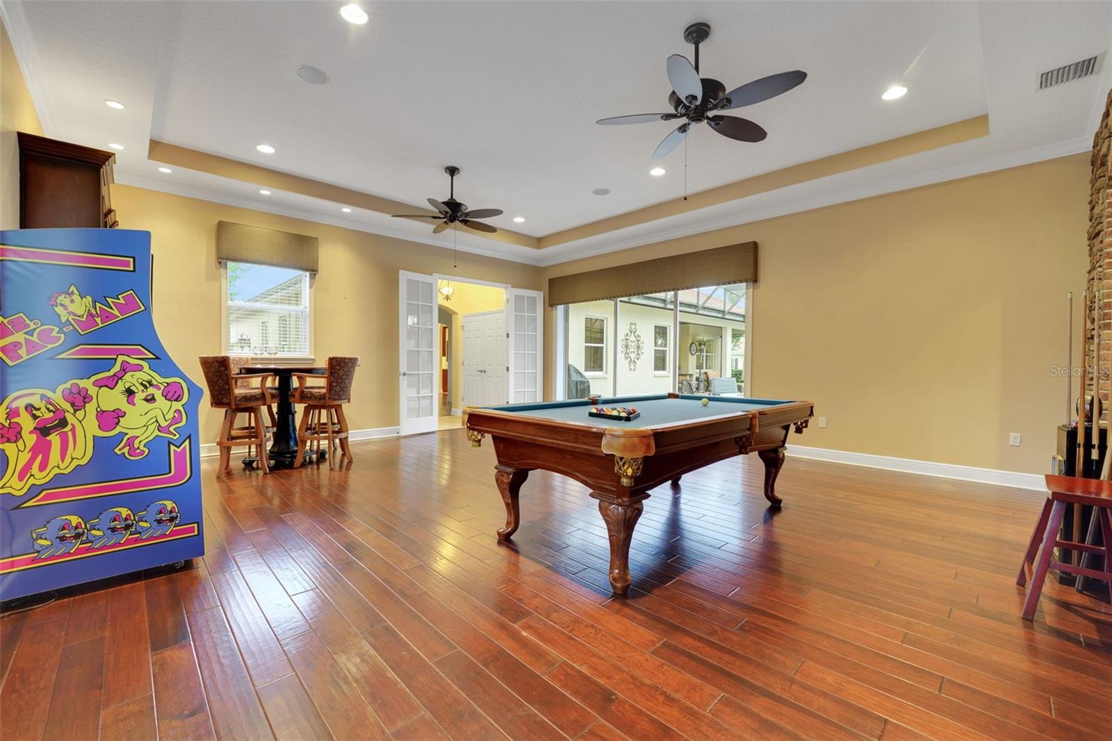 Image 31 of 51 For 914 Sweetgum Valley Place