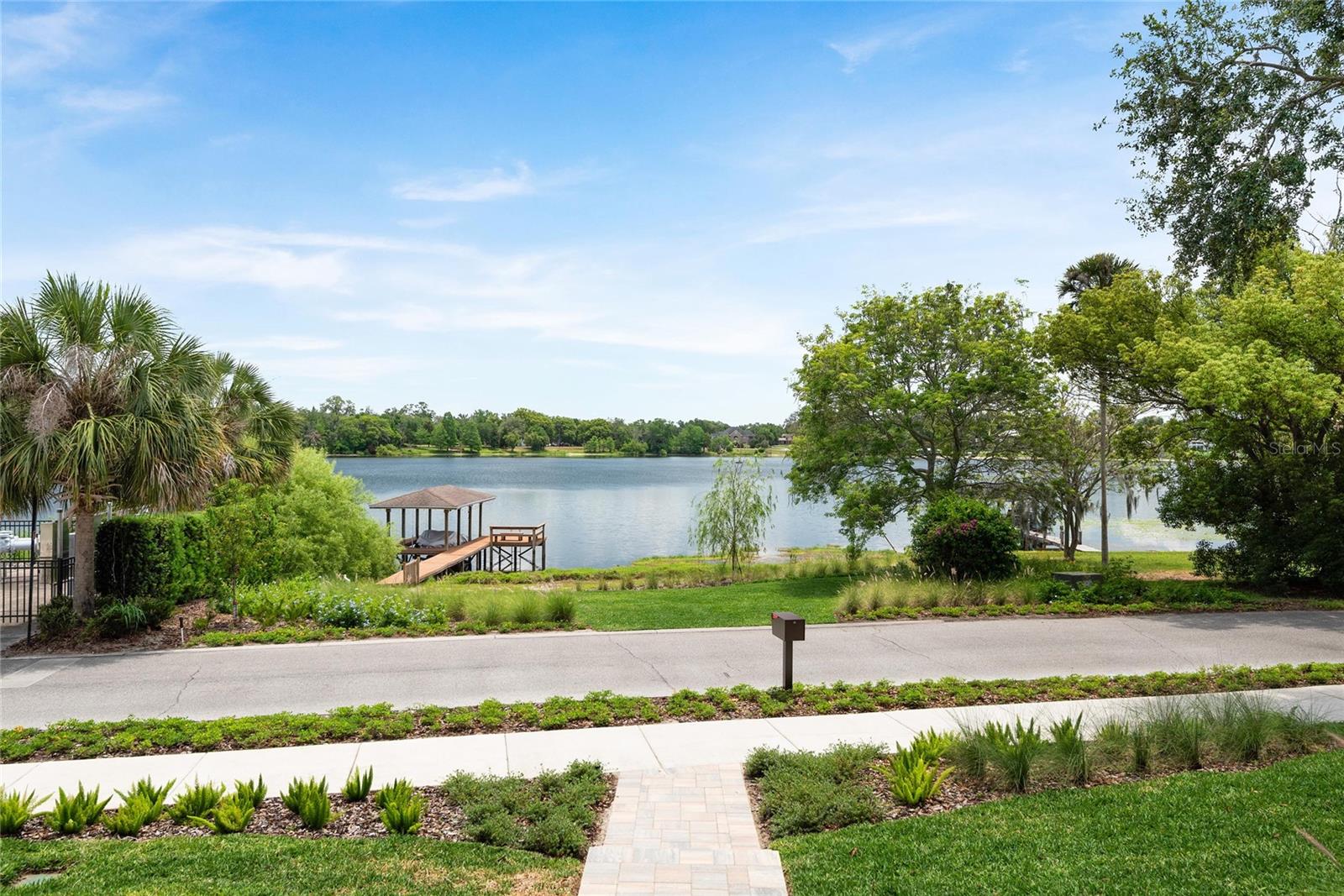 Image 4 of 69 For 705 Lake Sybelia Drive