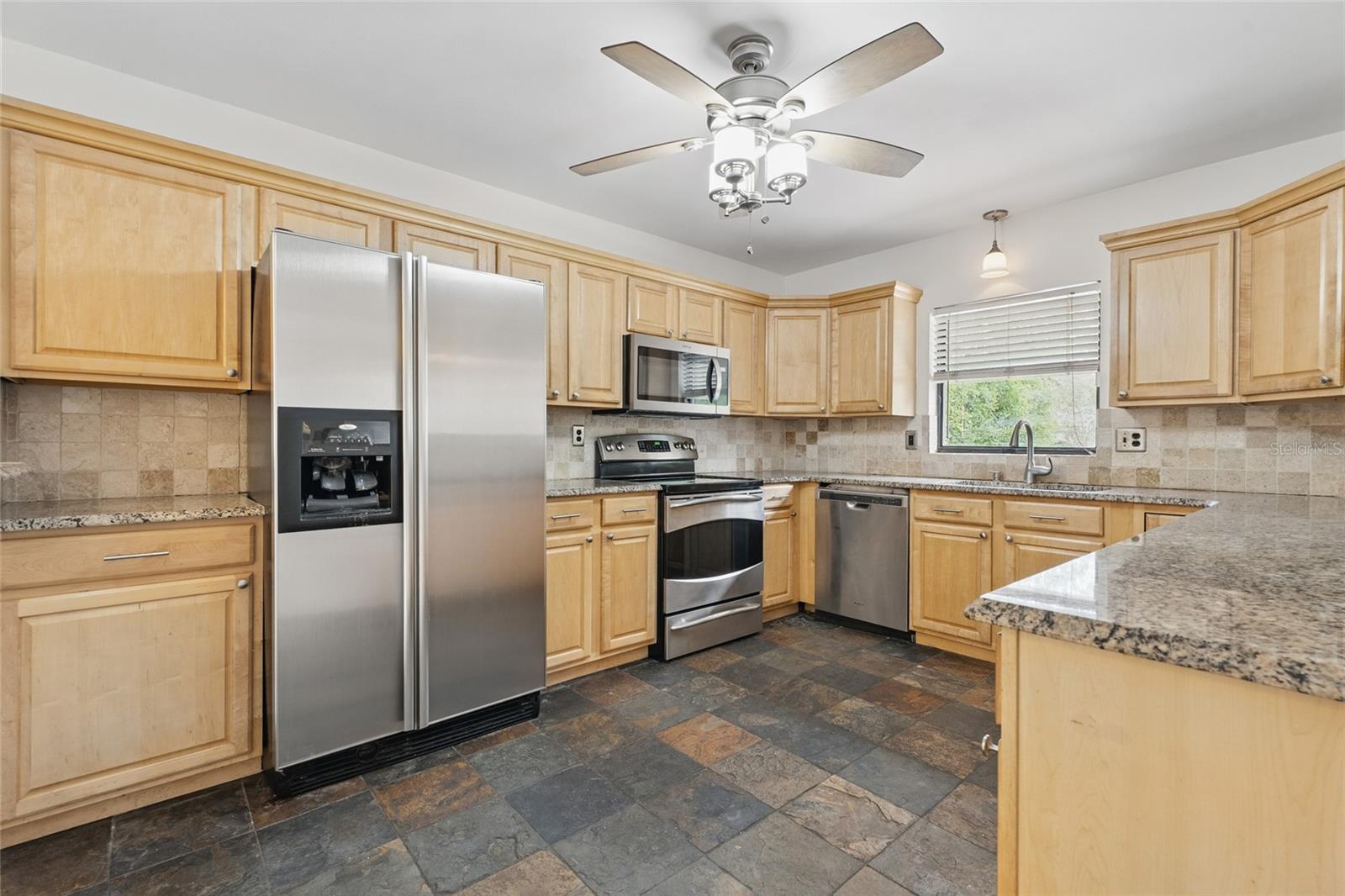 Image 10 of 32 For 3204 Amherst Avenue