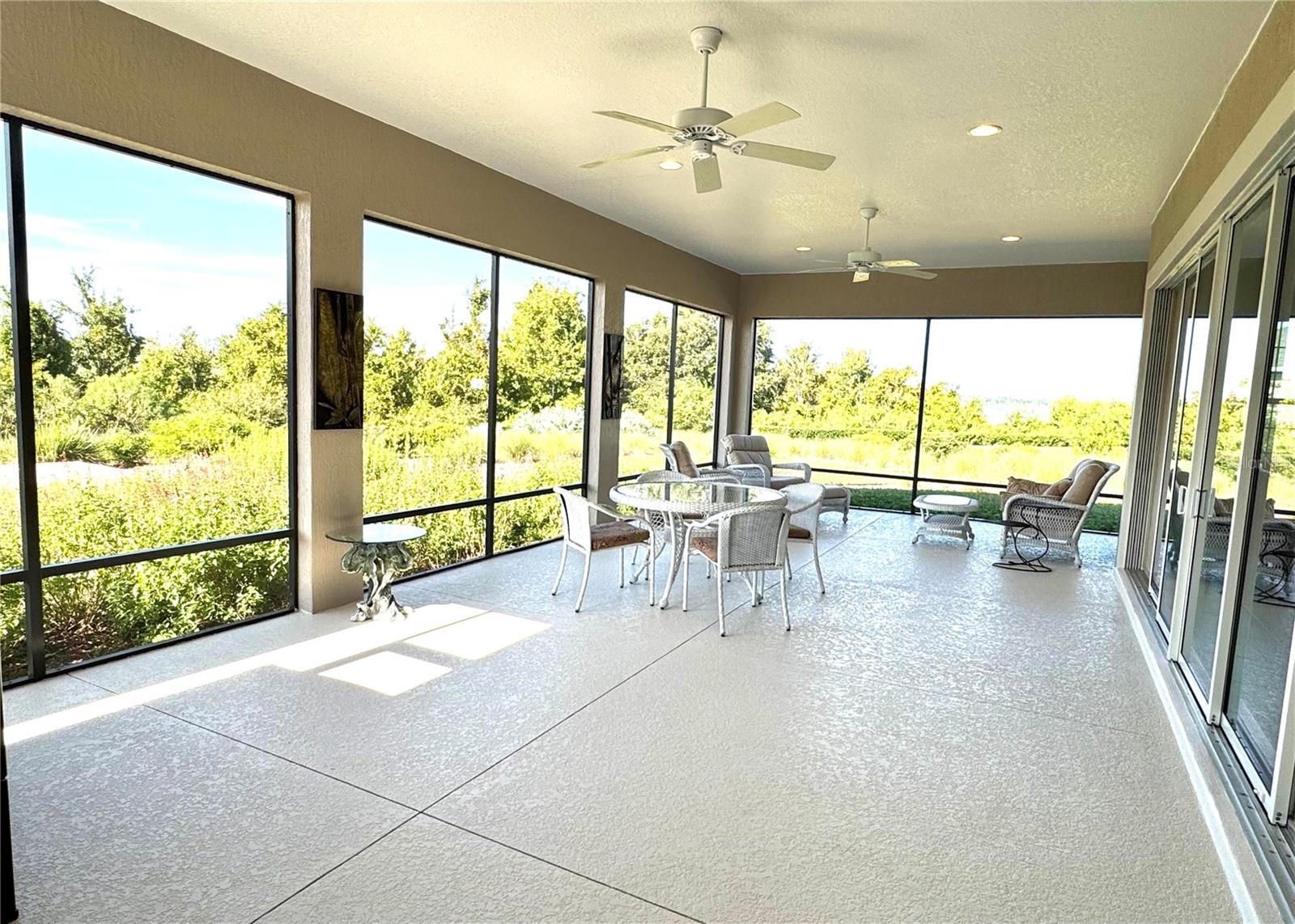 Image 12 of 19 For 871 Iron Oak Way