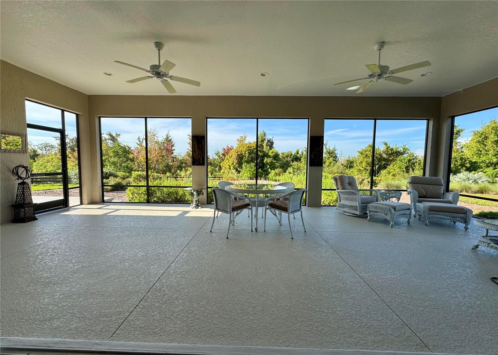 Image 4 of 19 For 871 Iron Oak Way
